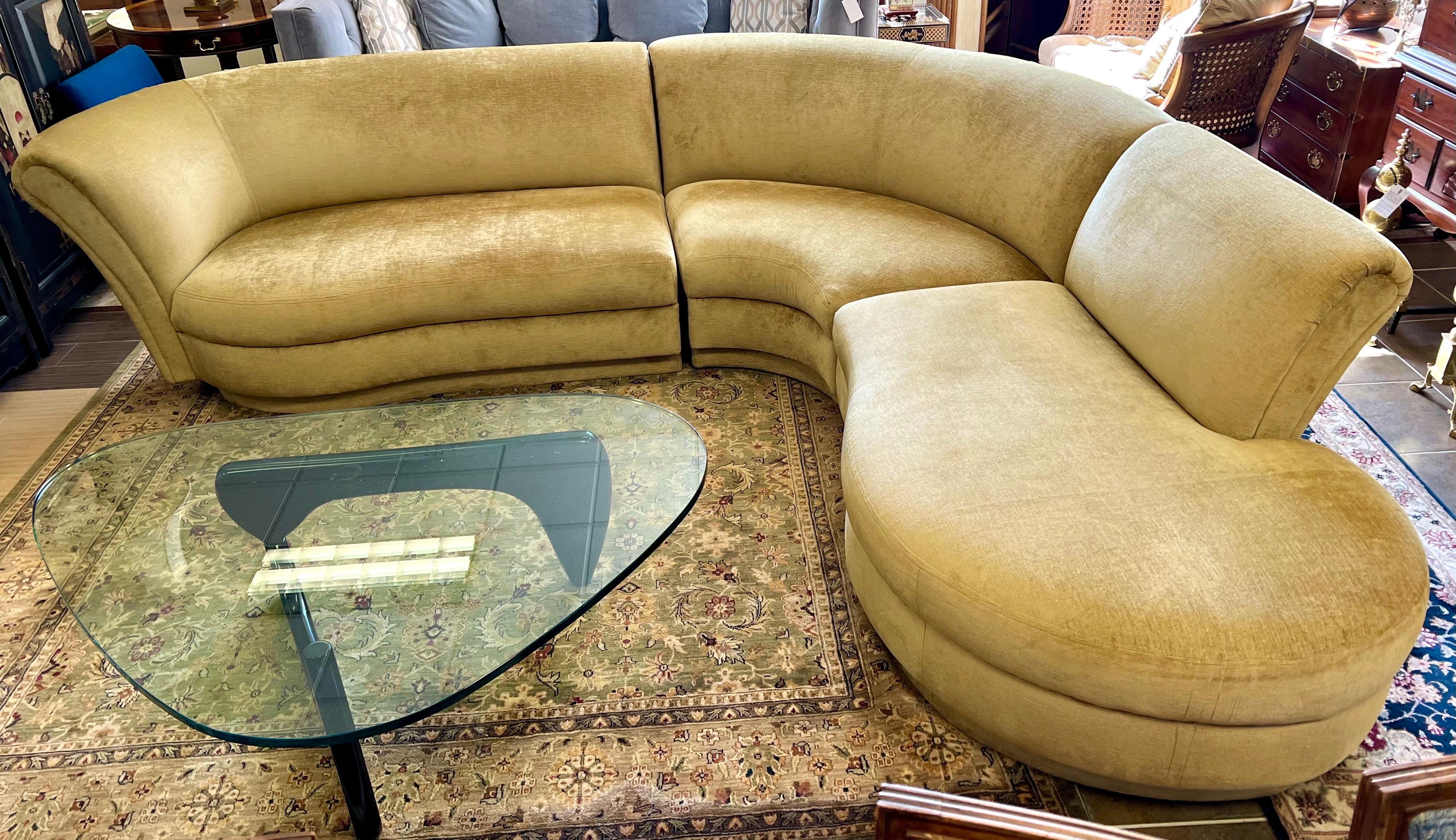 Mid Century Vladimir Kagan Style Curved Serpentine Sectional Sofa 1980s 2