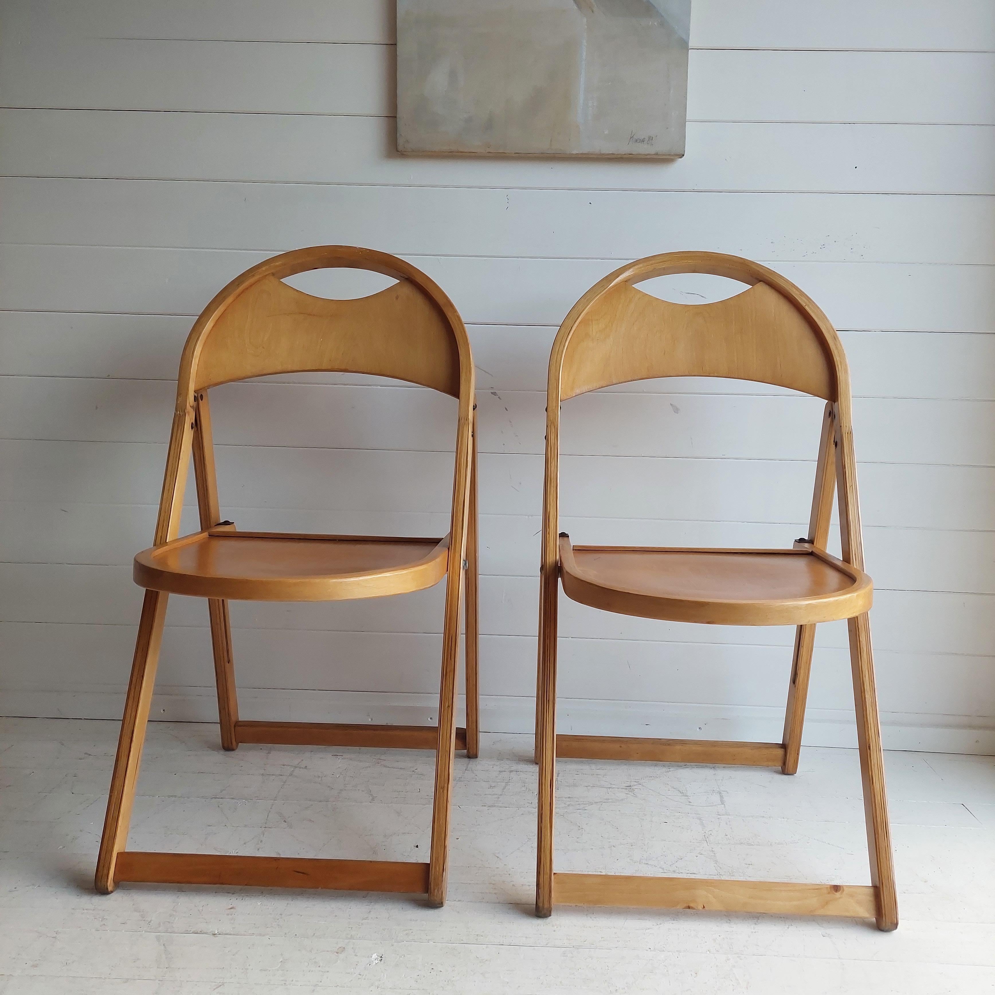 Mid Century Vntg 1950s Thonet French Folding Chair for Otk Set of 2 In Good Condition In Leamington Spa, GB