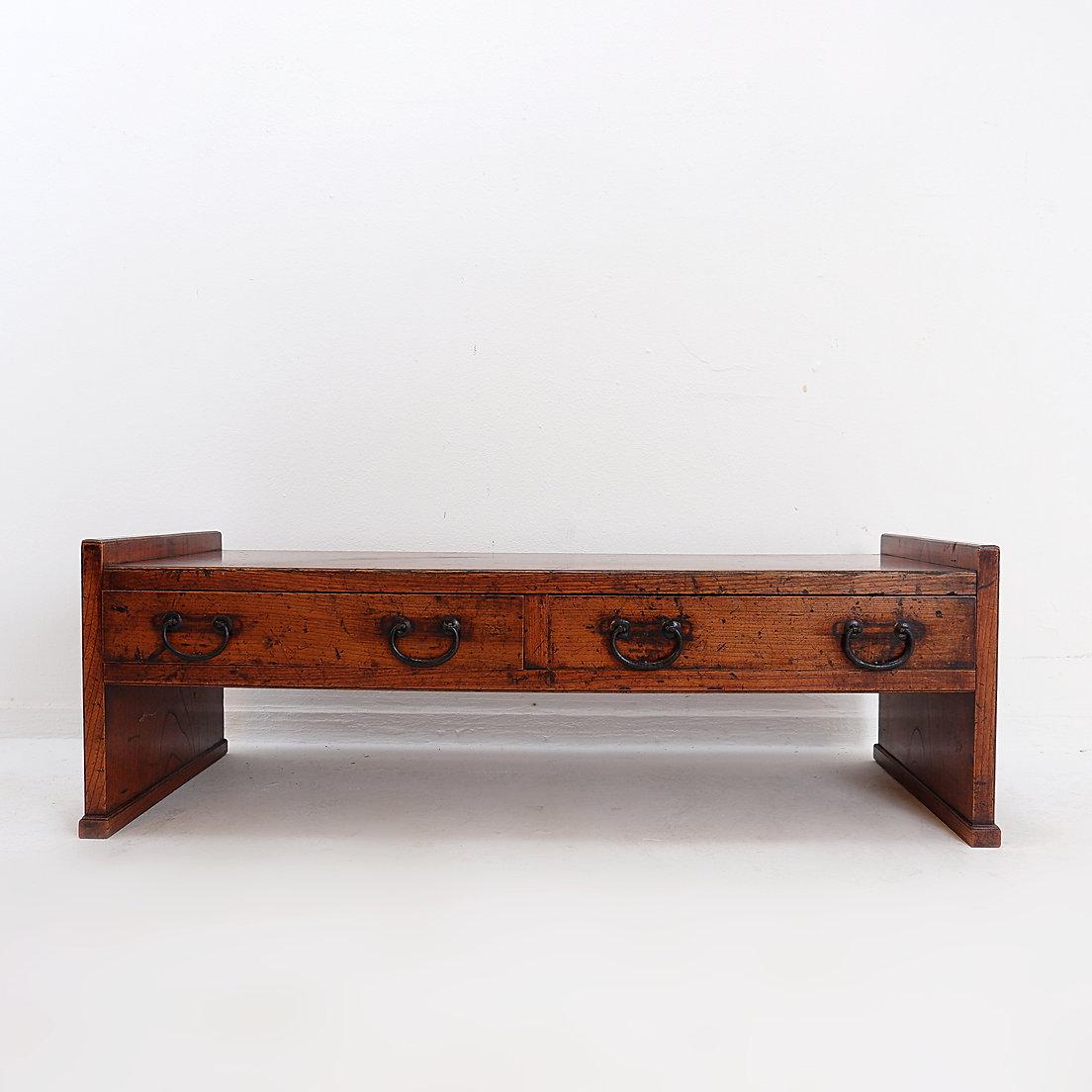 Mesa de escritura Wabi Sabi de mediados de siglo - Japón, principios del siglo XX Japonés en venta