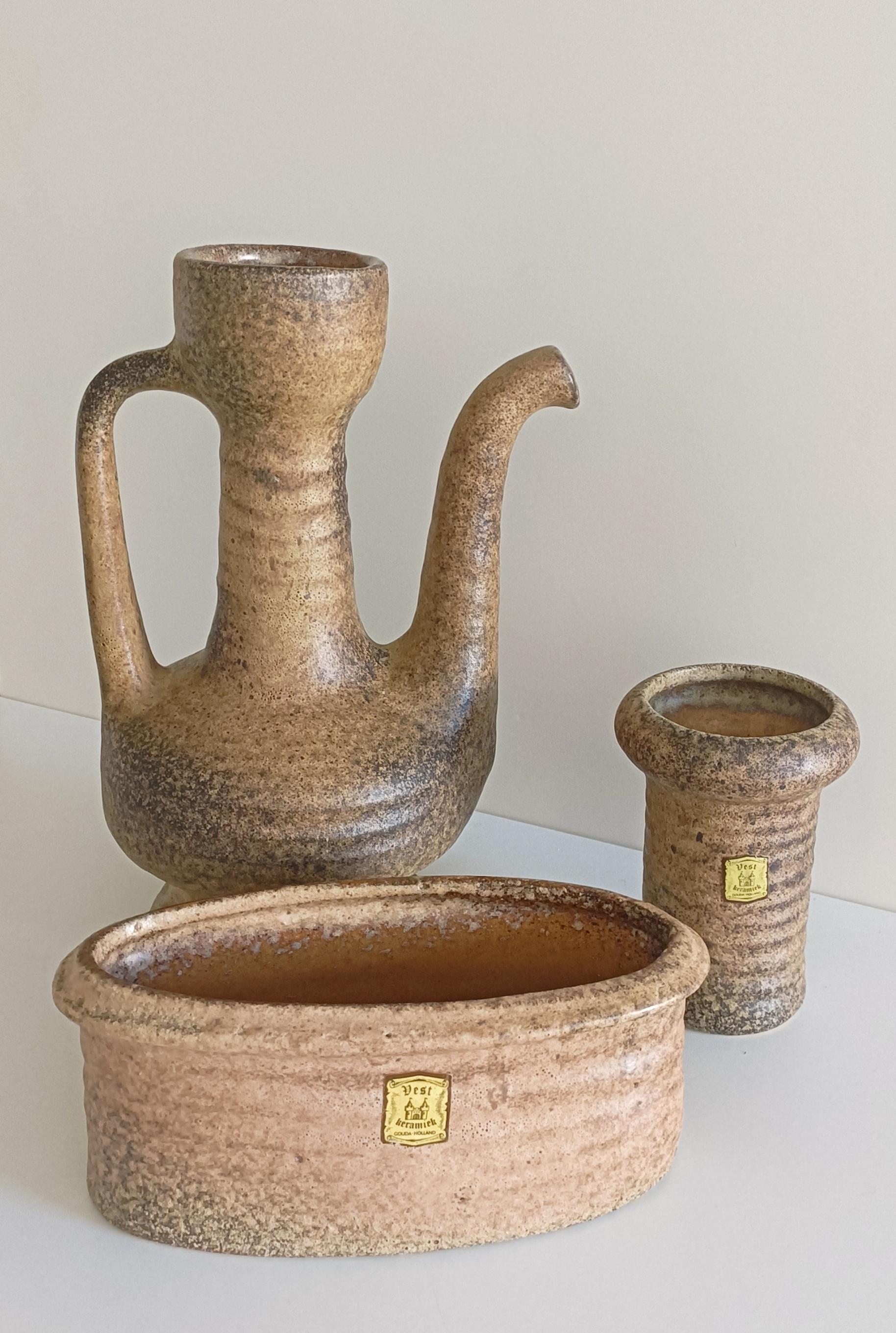 Mid Century Wabi-Sabi Stil Hand Made Keramik Set von Marius Van Woerden, 1960er Jahre (Handgefertigt) im Angebot