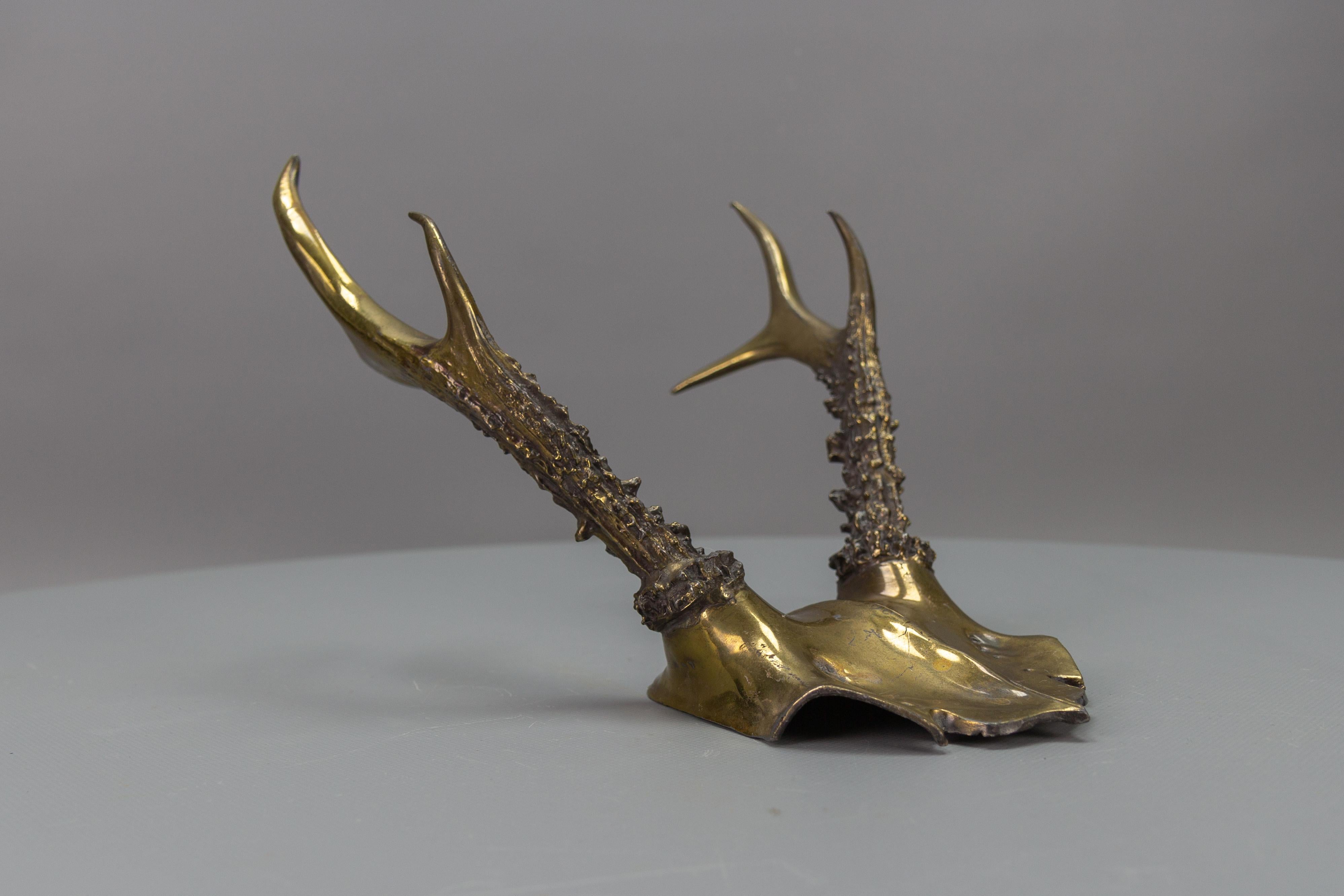 Mid-Century Wall Decoration Bronzed Pewter Roe Deer Antlers  For Sale 13