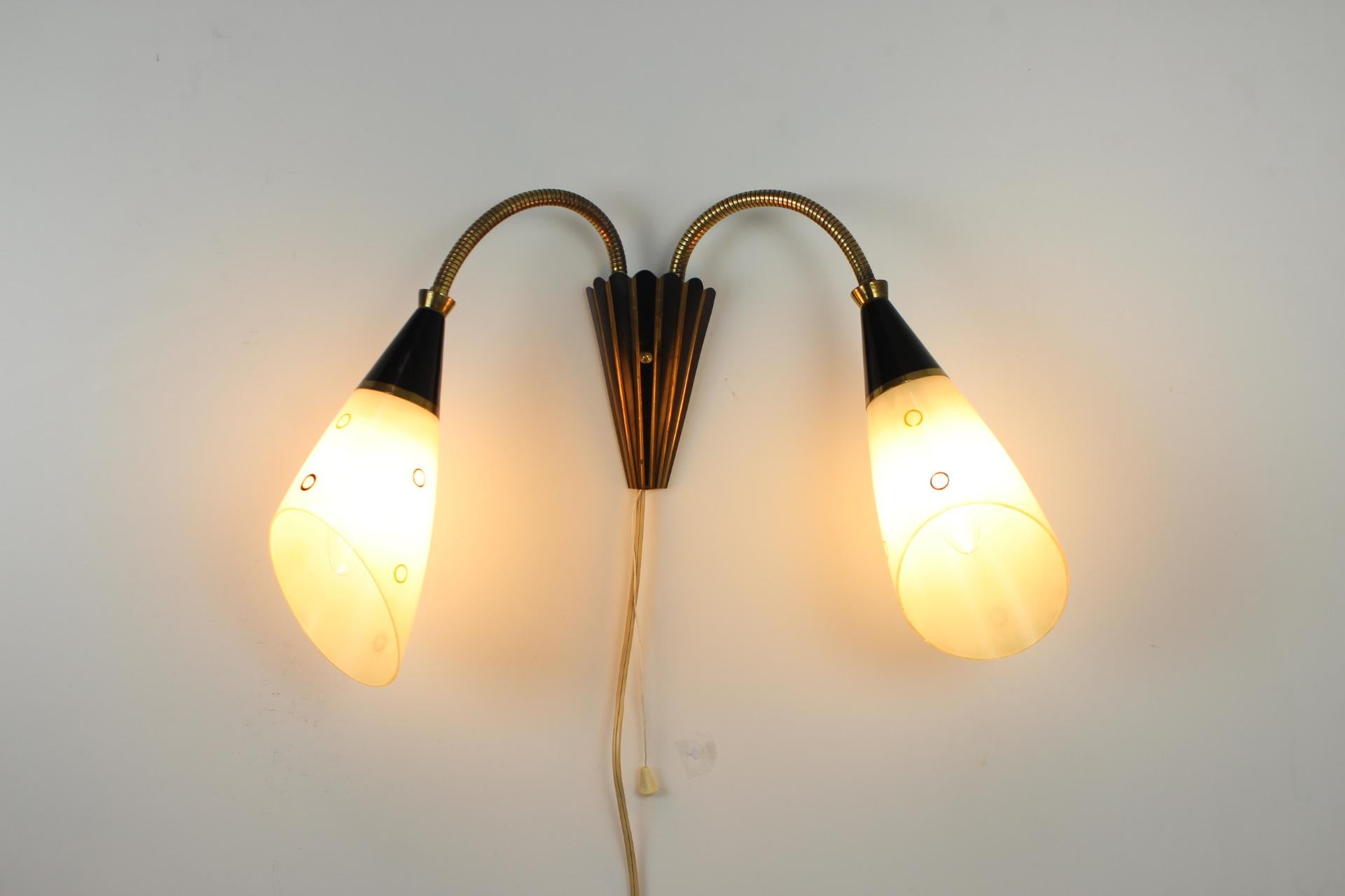 Mid-Century Wall Lamp, 1960's For Sale 3