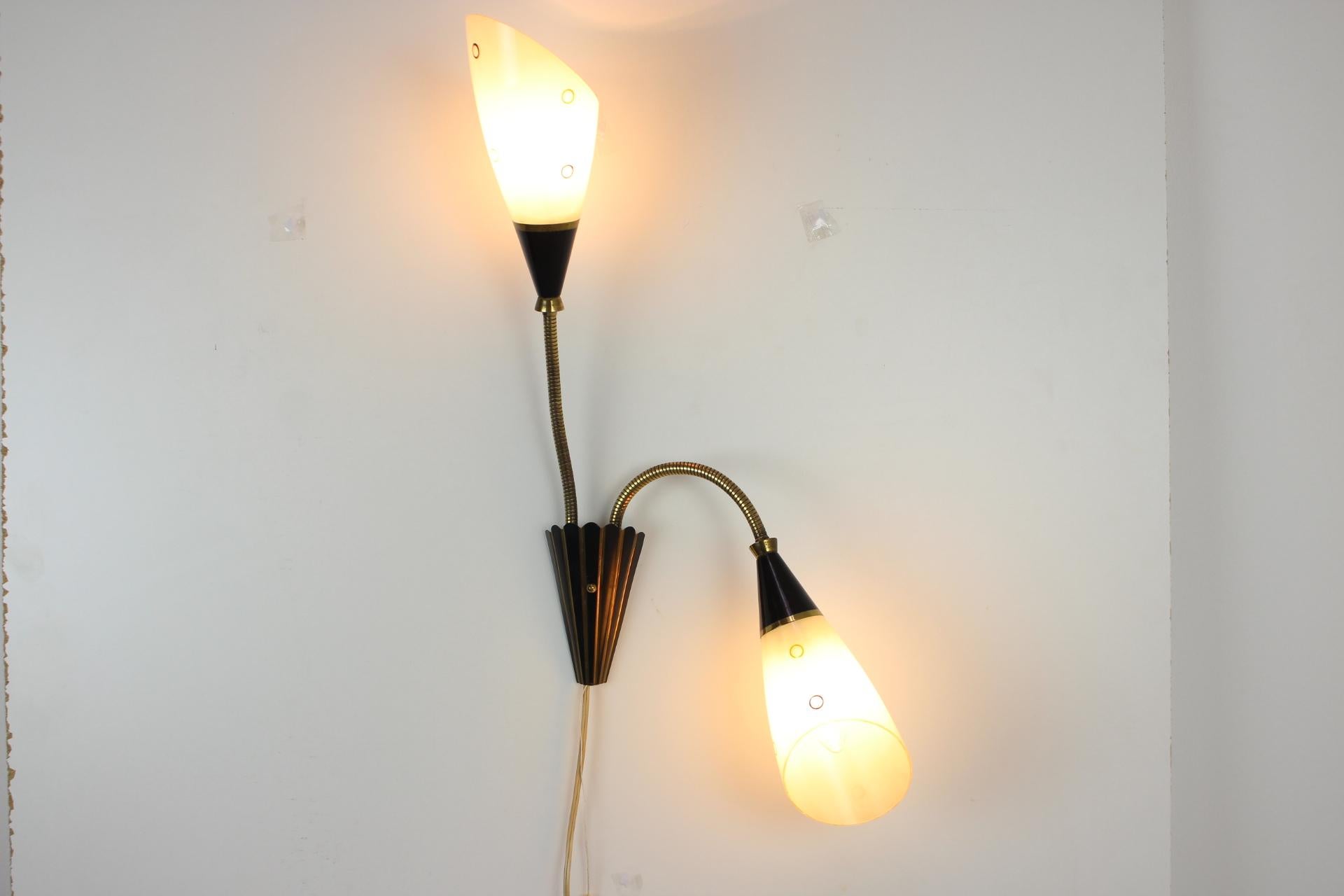 Mid-Century Wall Lamp, 1960's For Sale 4