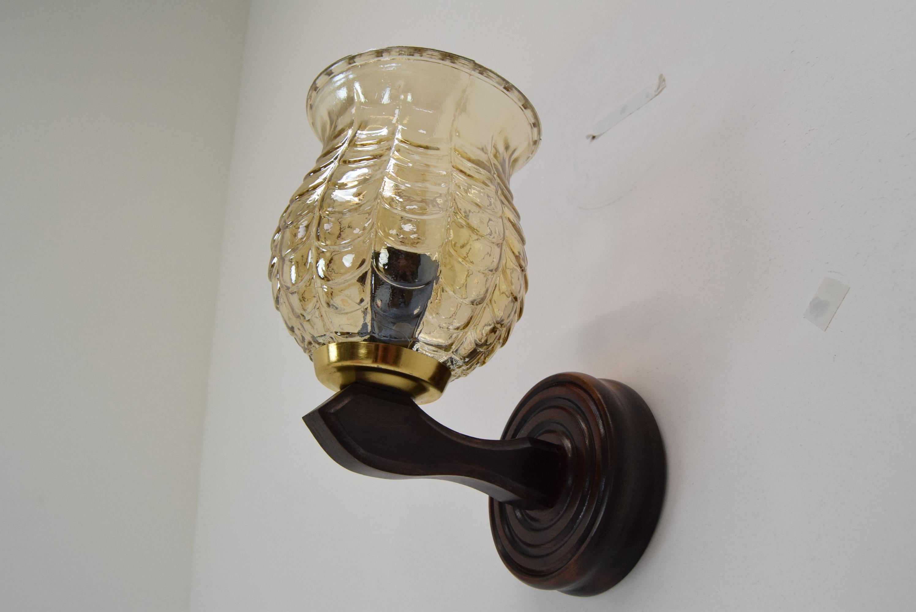 Mid-century Wall Lamp, 1970's.  For Sale 5