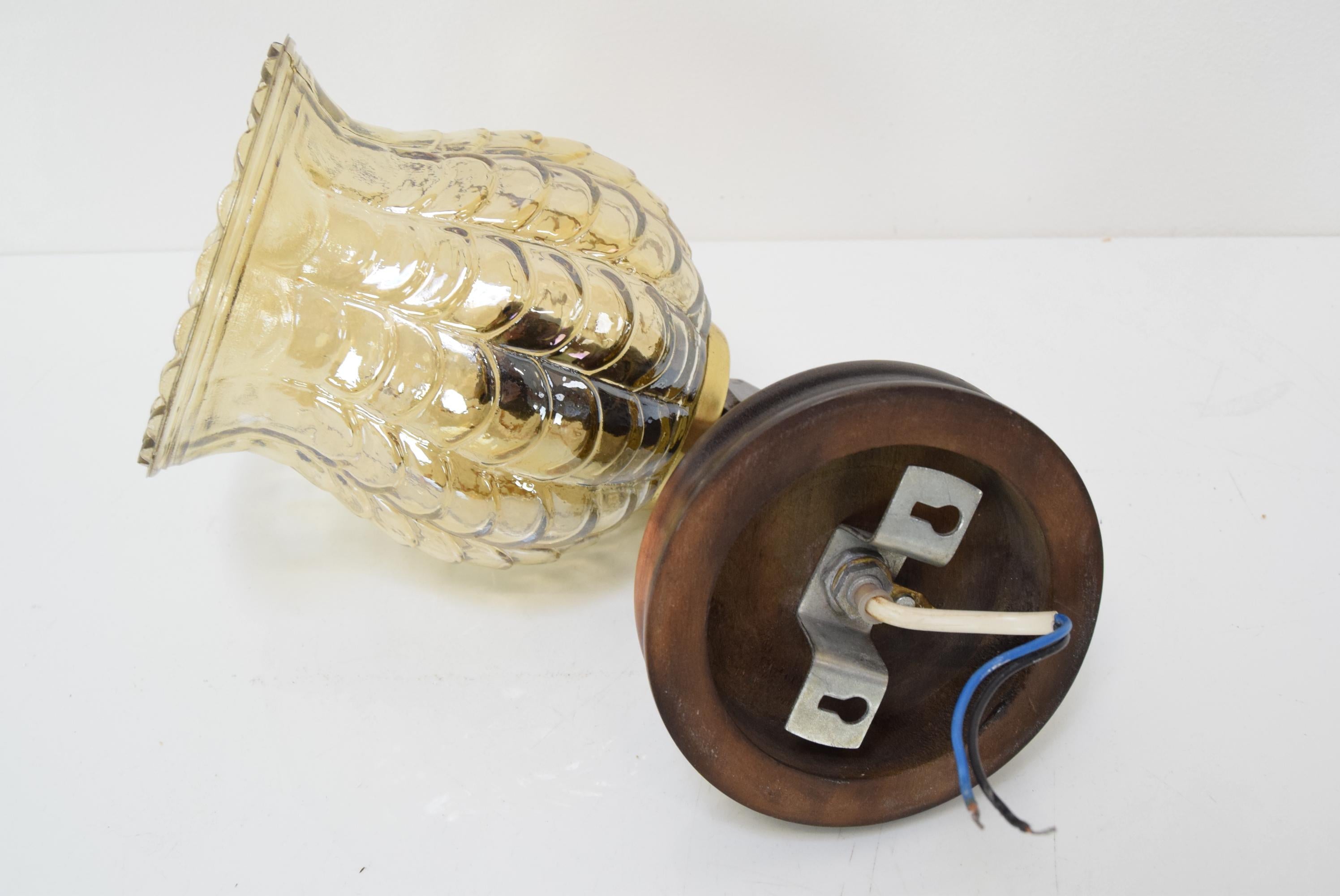 Mid-century Wall Lamp, 1970's.  For Sale 7