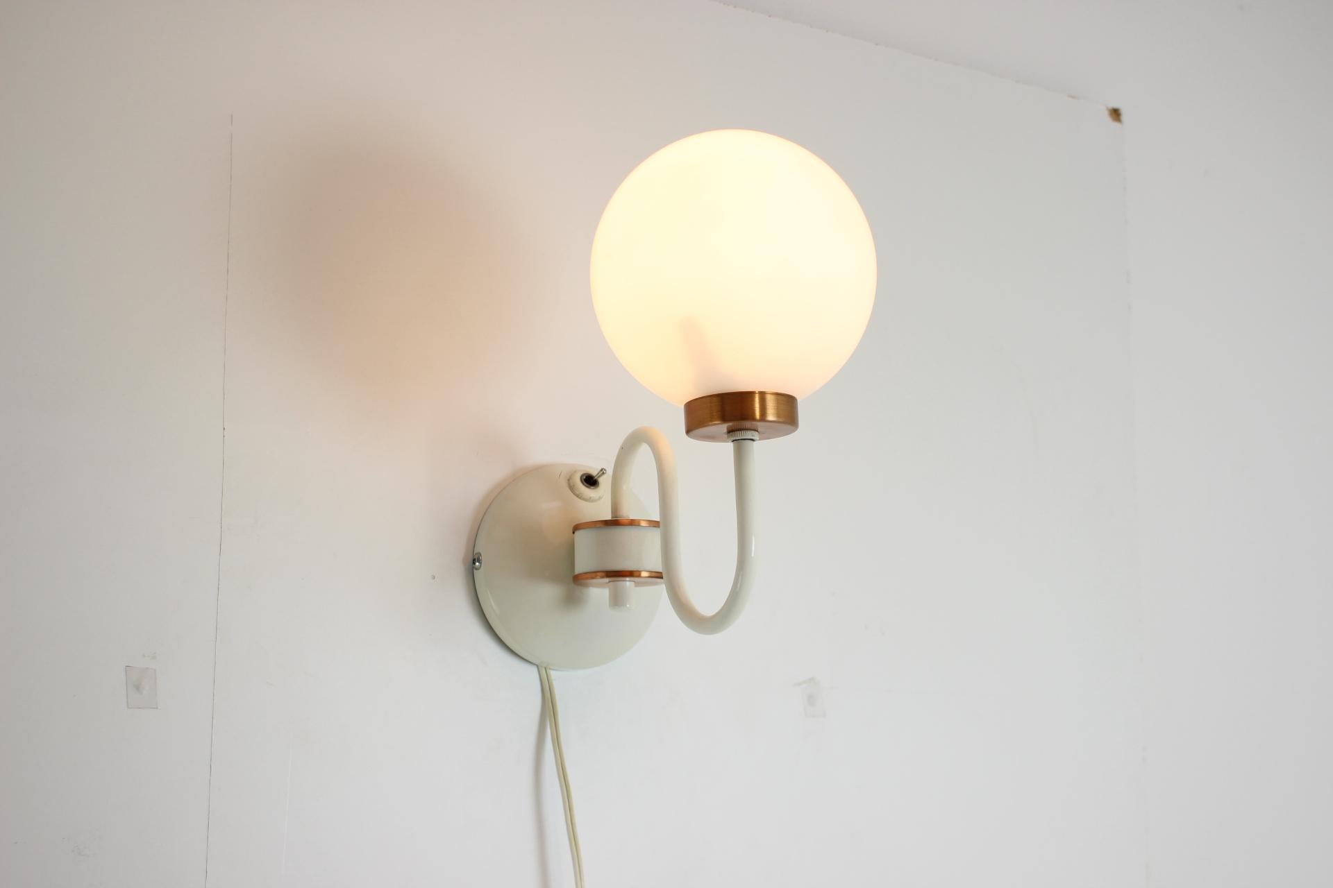 Mid-Century Wall Lamp by Drukov, 1970’s In Good Condition In Praha, CZ