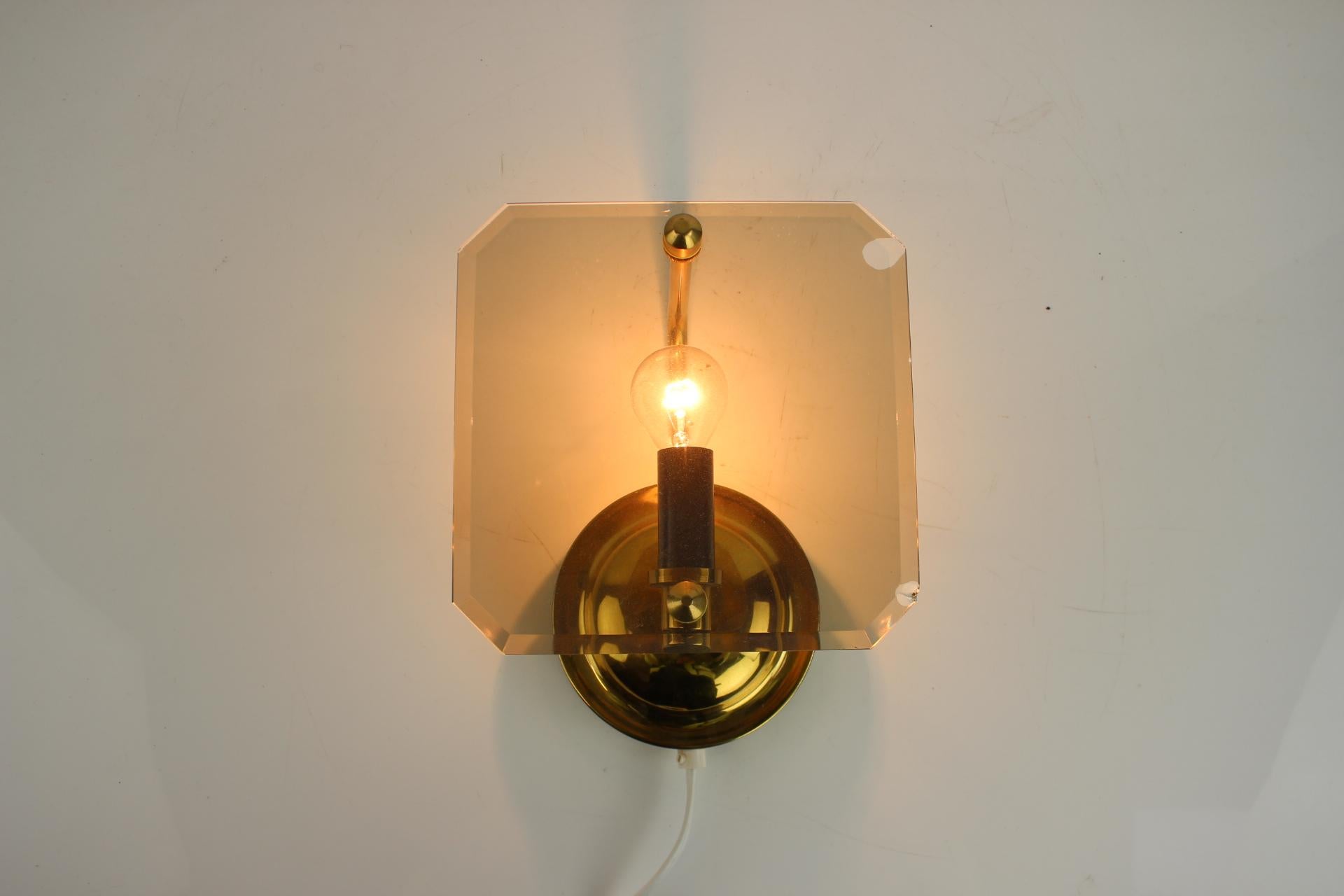 Mid-Century Wall Lamp by Kamenicky Senov, 1960's For Sale 4