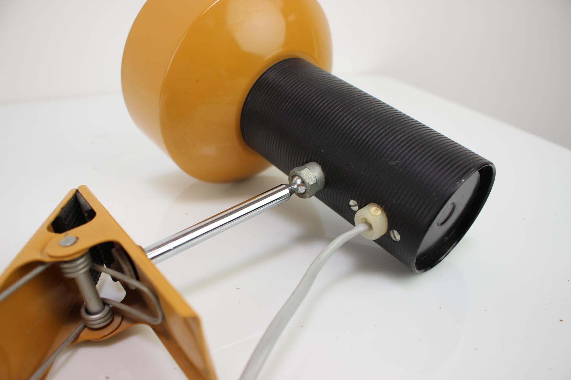 Lampe murale du milieu du siècle par Napako, années 1970, Tchécoslovaquie en vente 7
