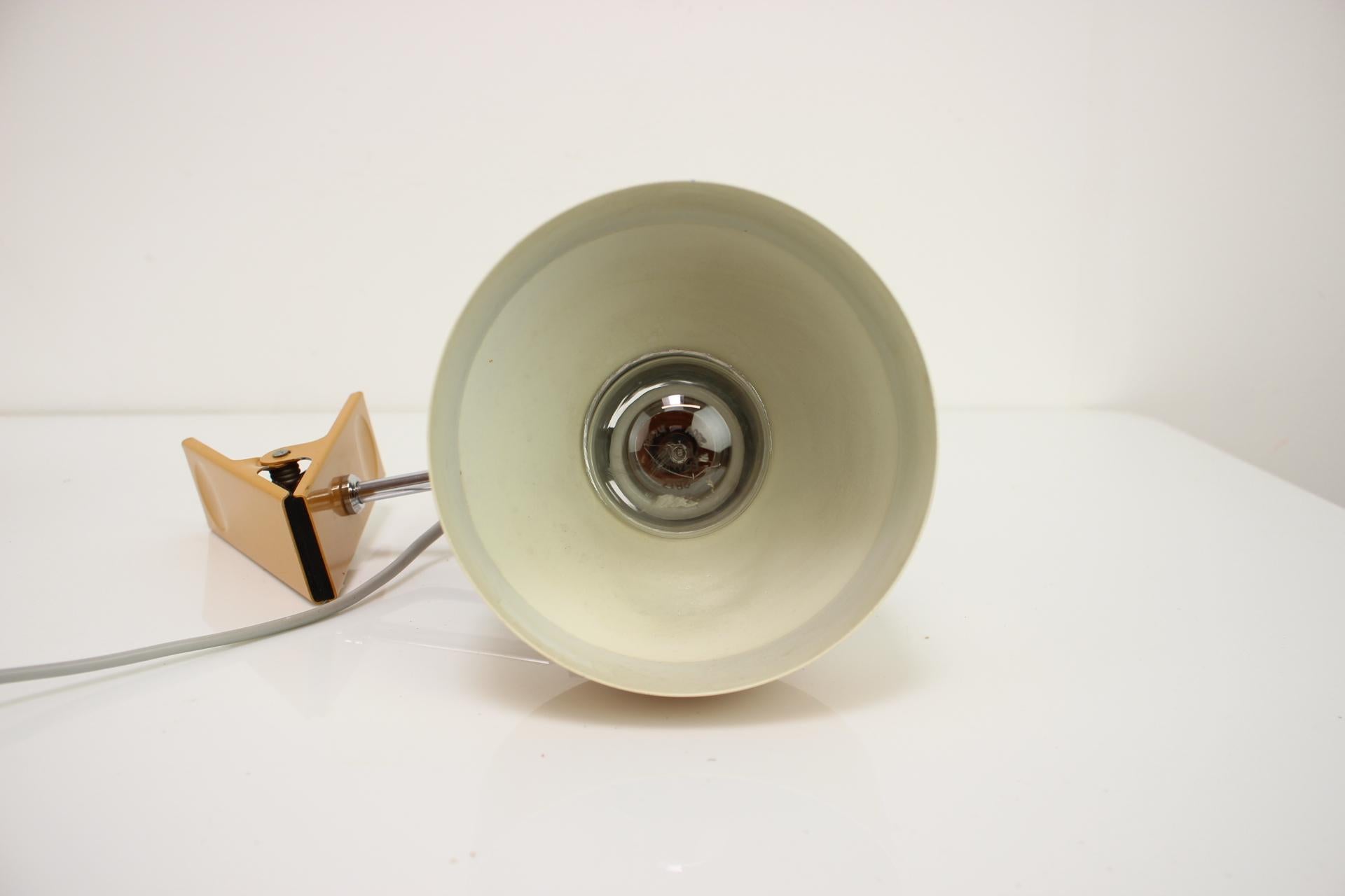 Lampe murale du milieu du siècle par Napako, années 1970, Tchécoslovaquie en vente 8