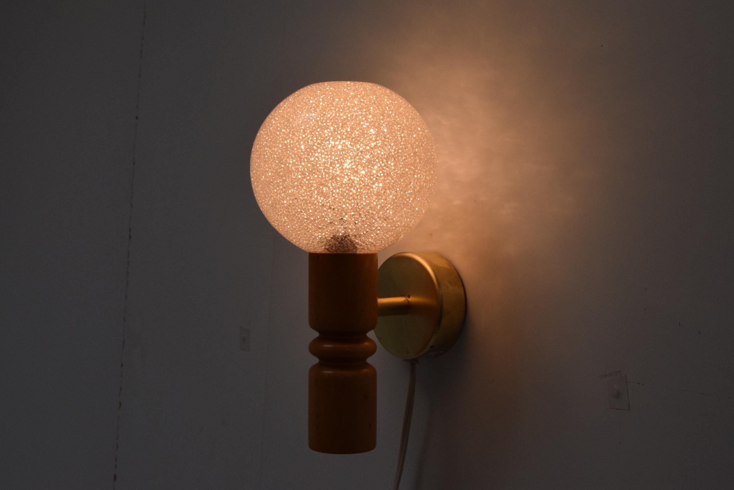 Mid-Century Wall Lamp by Pokrok Zilina, 1970's For Sale 2