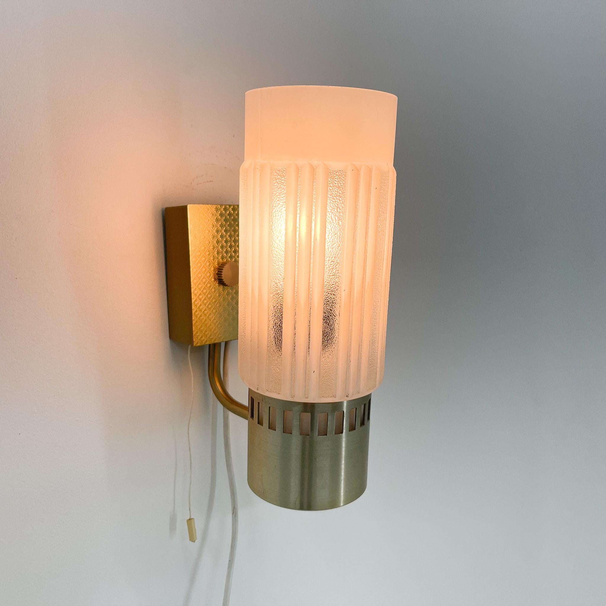 Mid-Century Modern Mid-Century Wall Lamp, Czechoslovakia, 1970s For Sale