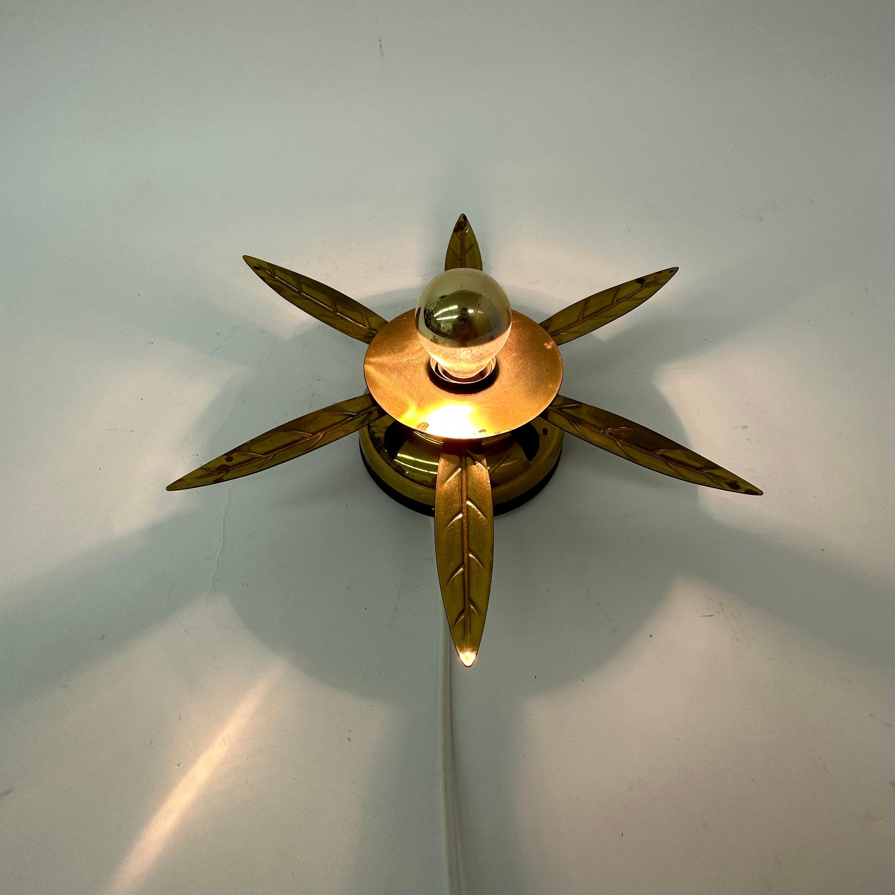 Mid – Century wall lamp flower , 1950's In Good Condition For Sale In Delft, NL