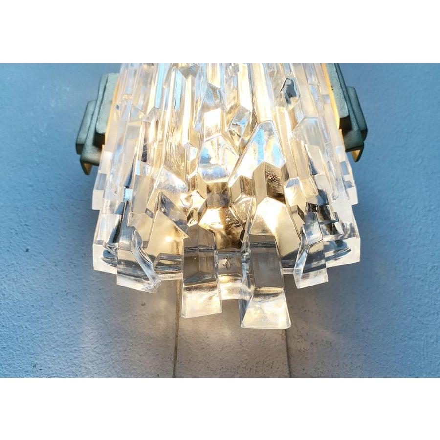 Lámpara de pared de mediados de siglo en cristal helado de Orrefors en venta 3