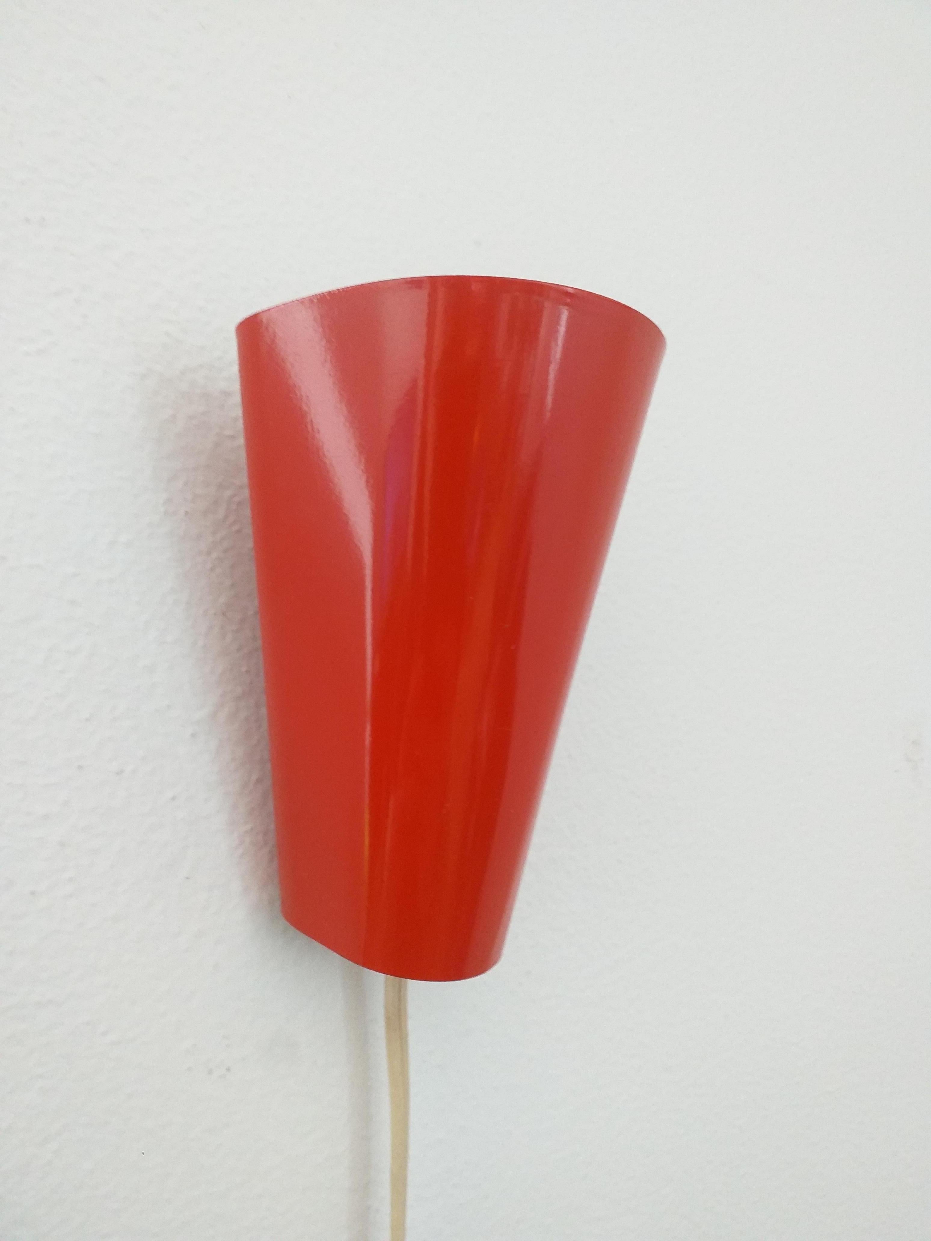Midcentury Wall Lamp Lidokov, 1960s In Good Condition For Sale In Praha, CZ