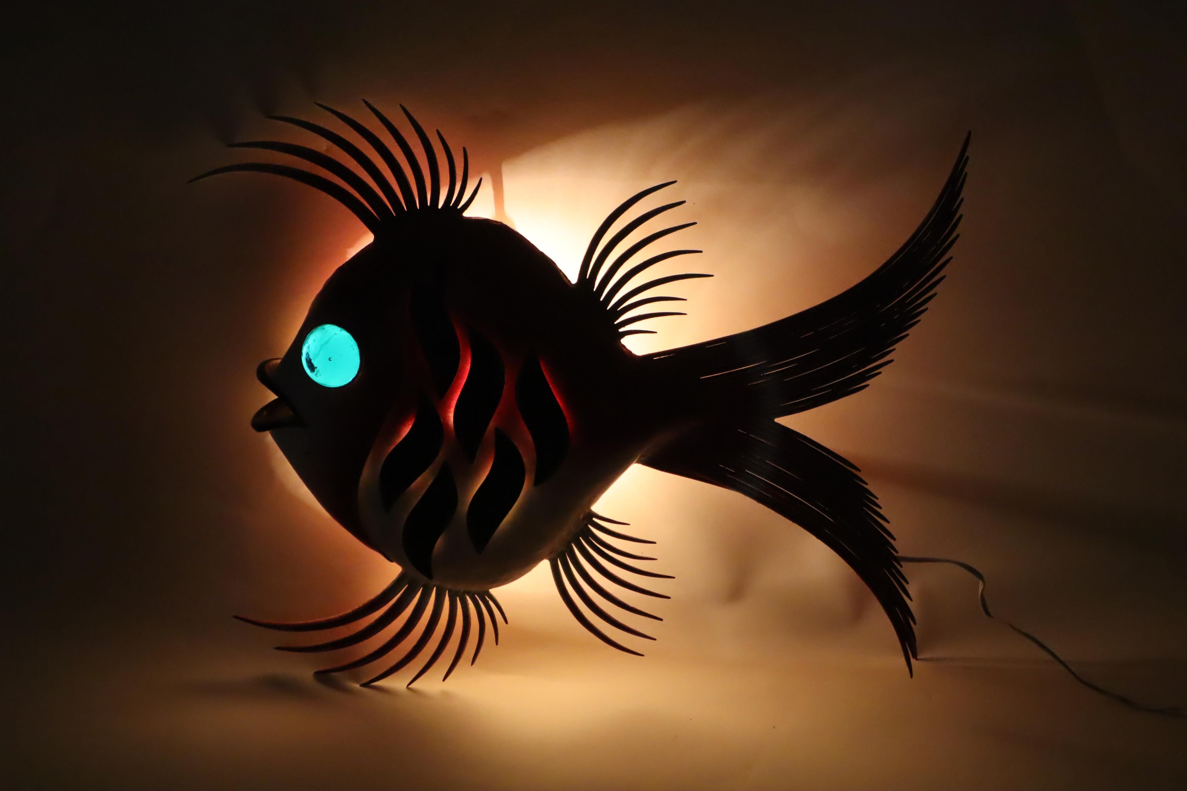 Mid Century Wall Light Artwork Red Fish with Aquamarine Eye For Sale 2