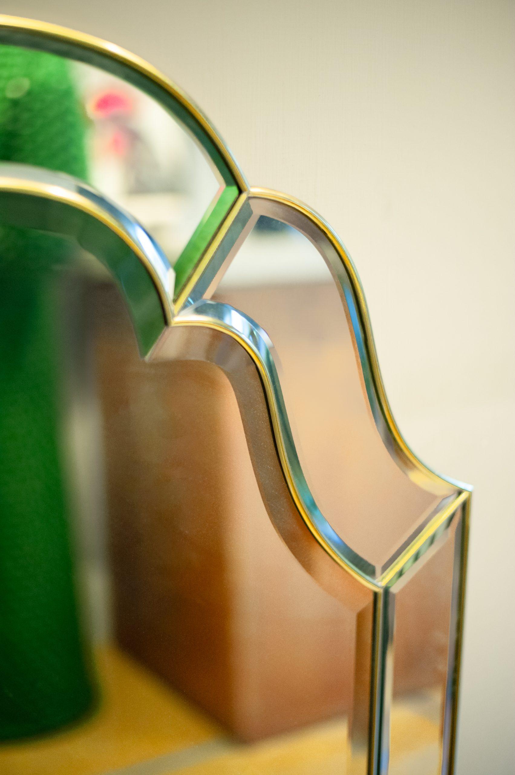 Espejo de pared de mediados de siglo en Bueno estado para la venta en Roma, RM