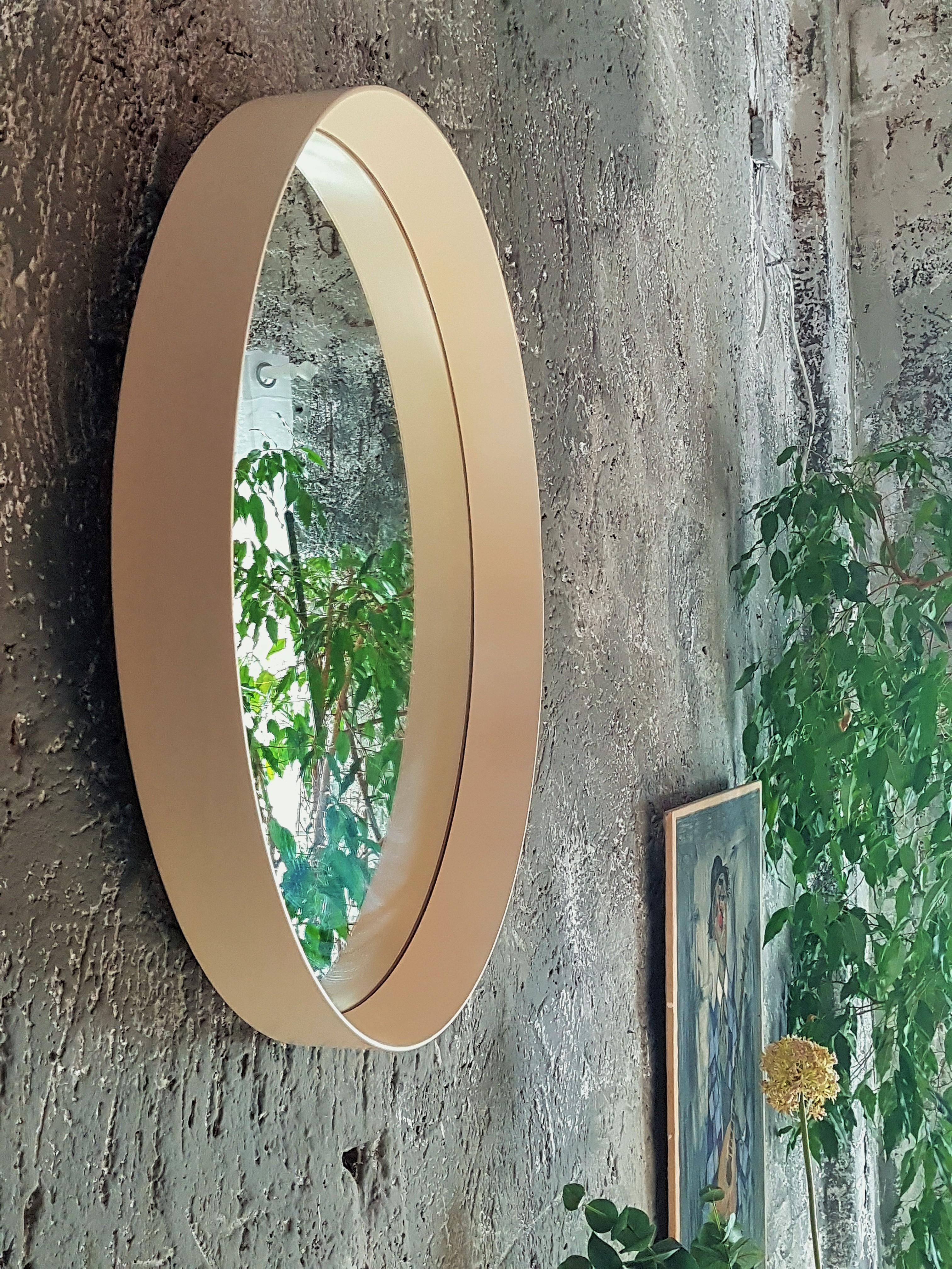 Mid-Century Wall Mirror, White Round, Italy, 1960s For Sale 5