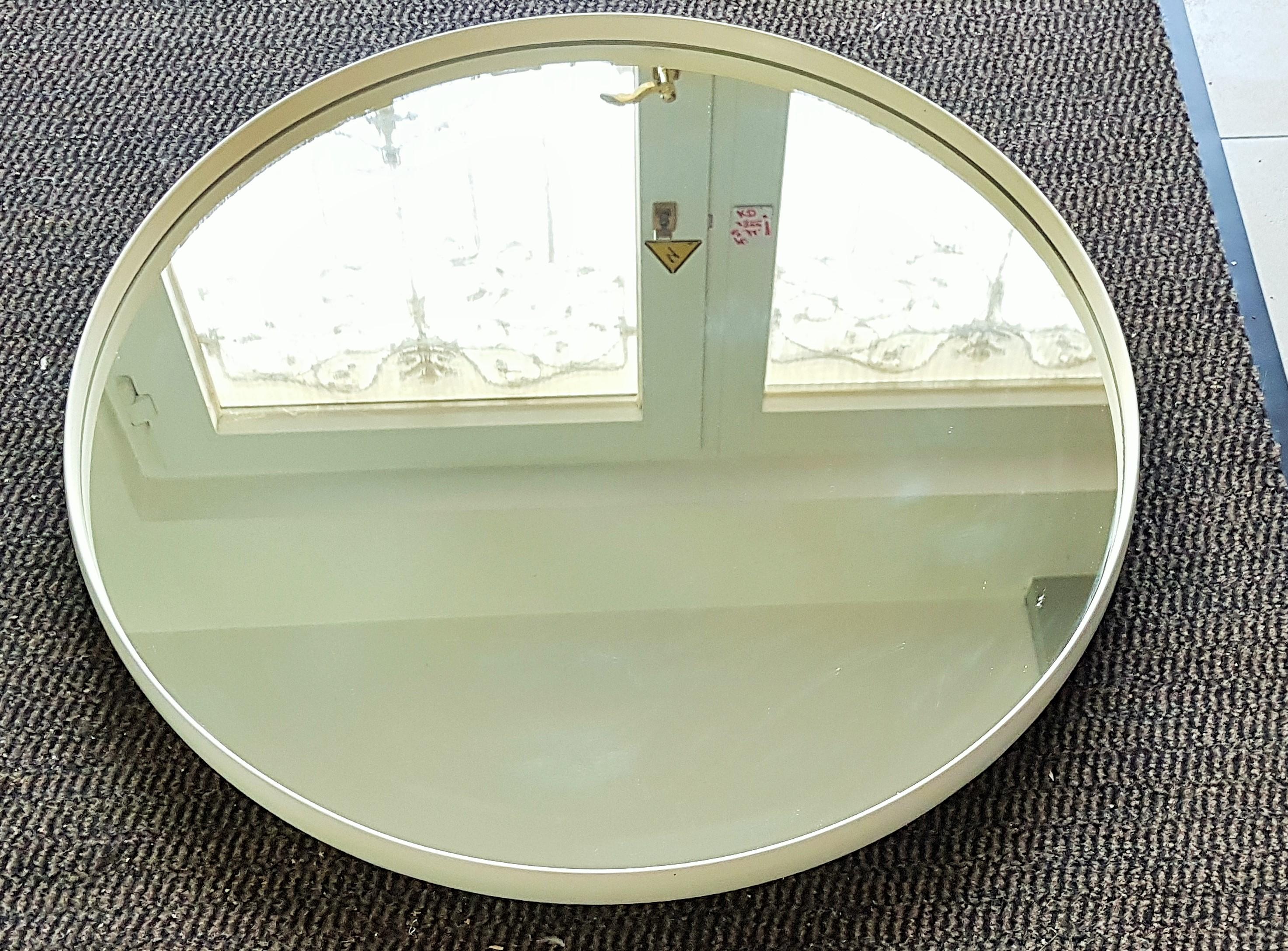 Mid-Century Wall Mirror, White Round, Italy, 1960s For Sale 11