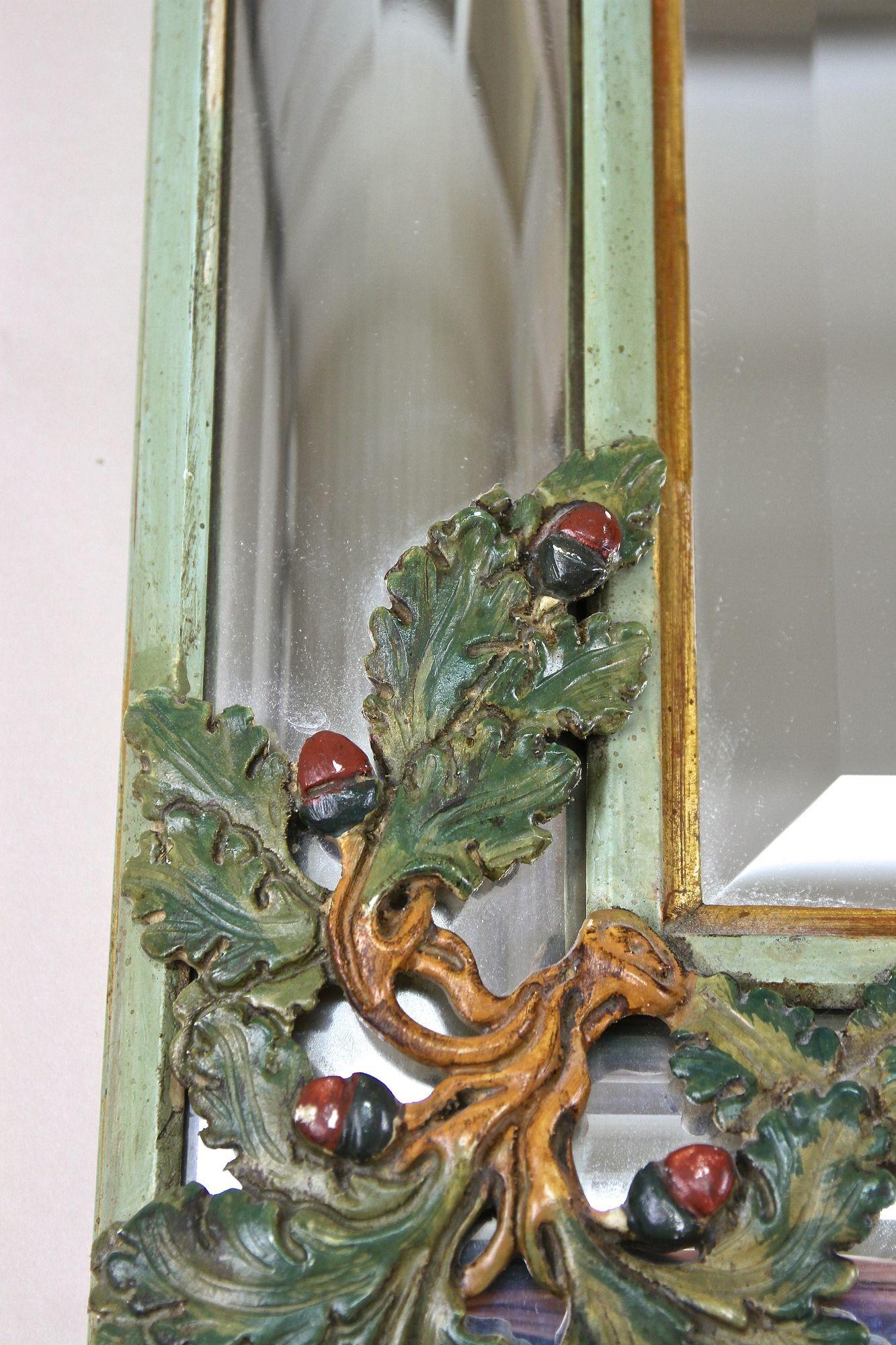 Midcentury Wall Mirror with Oak Leaves/ Acorn Carvings, Italy circa 1960 For Sale 8