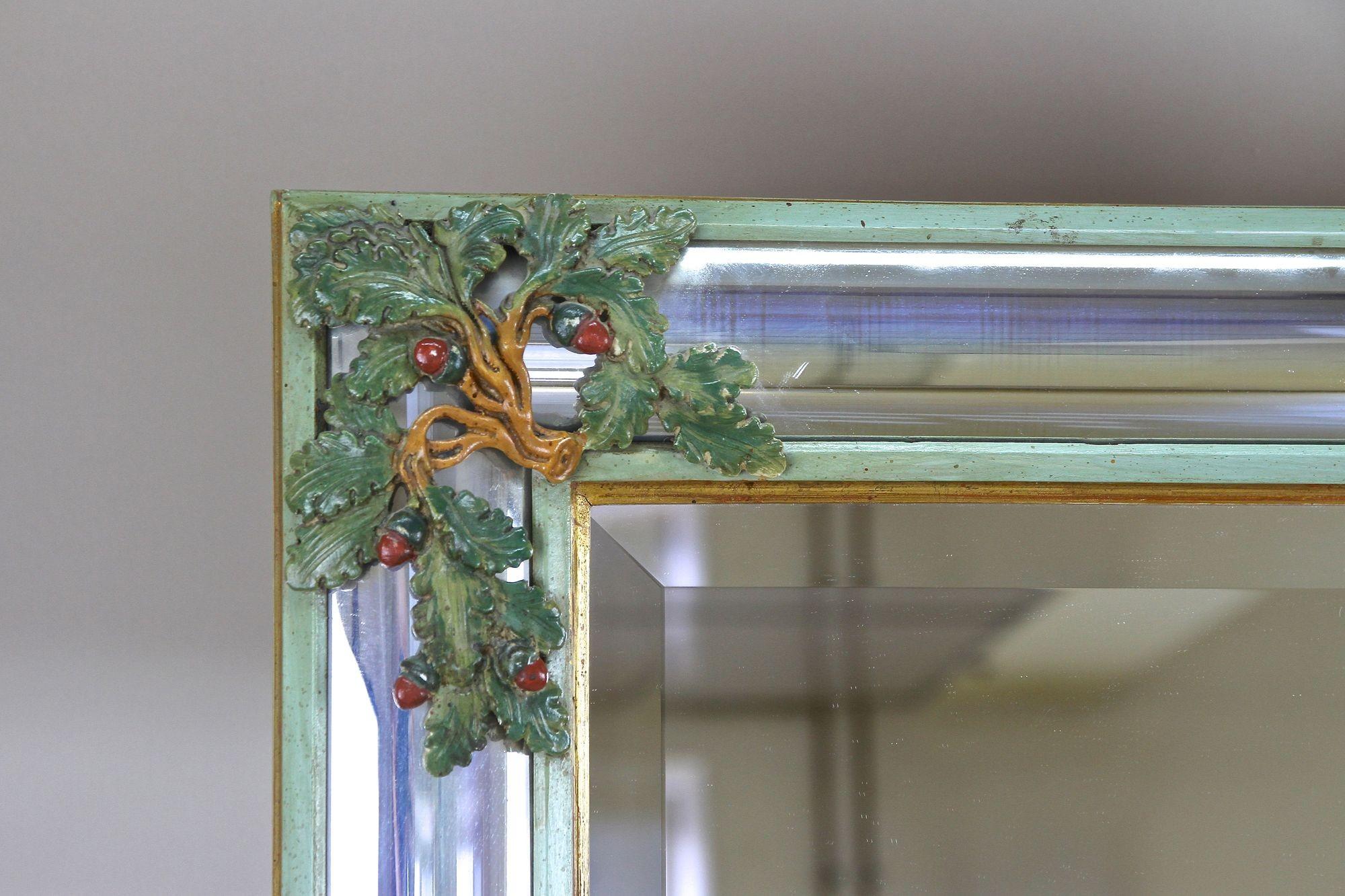 Midcentury Wall Mirror with Oak Leaves/ Acorn Carvings, Italy circa 1960 For Sale 9