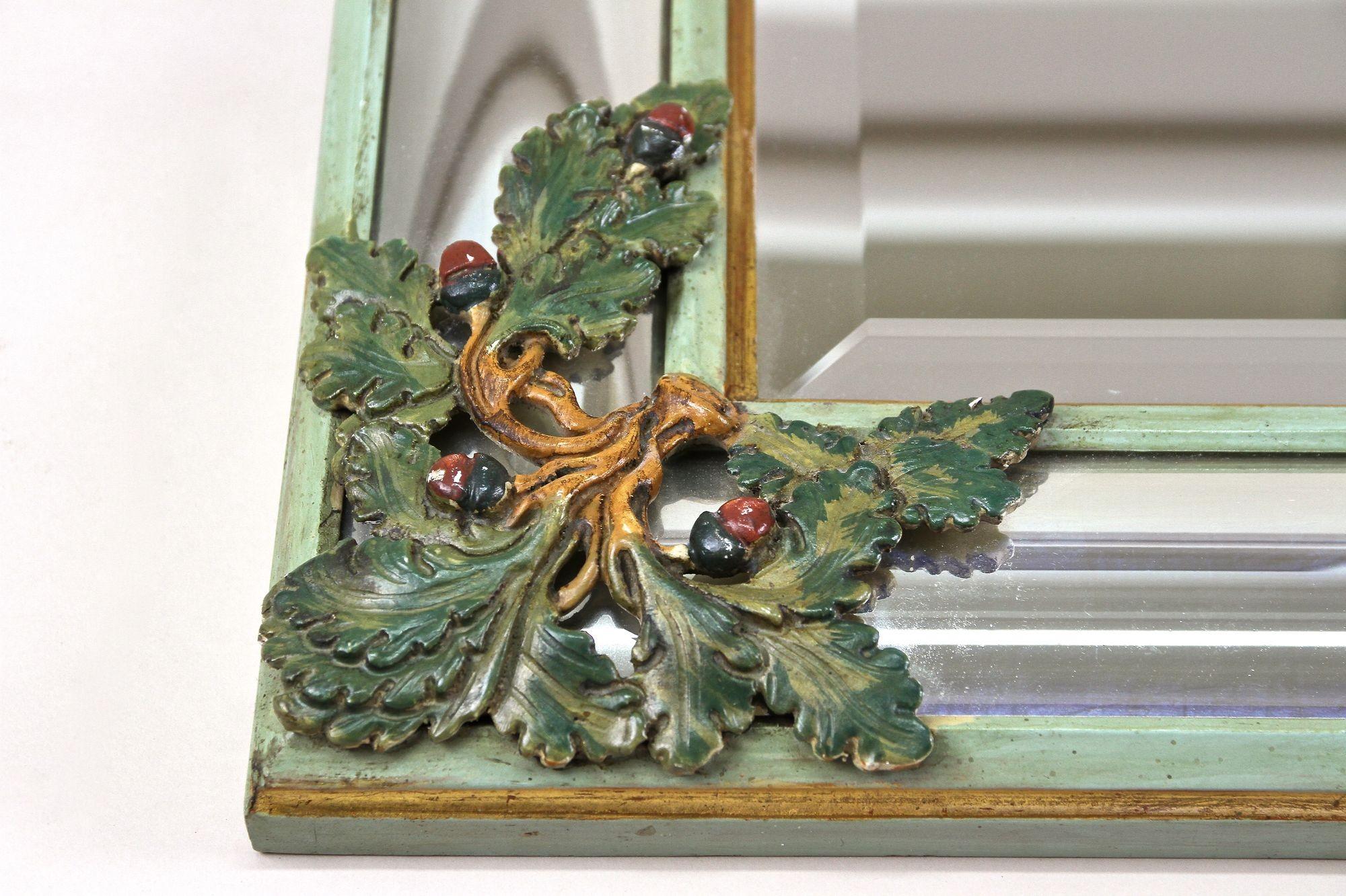 Midcentury Wall Mirror with Oak Leaves/ Acorn Carvings, Italy circa 1960 For Sale 2