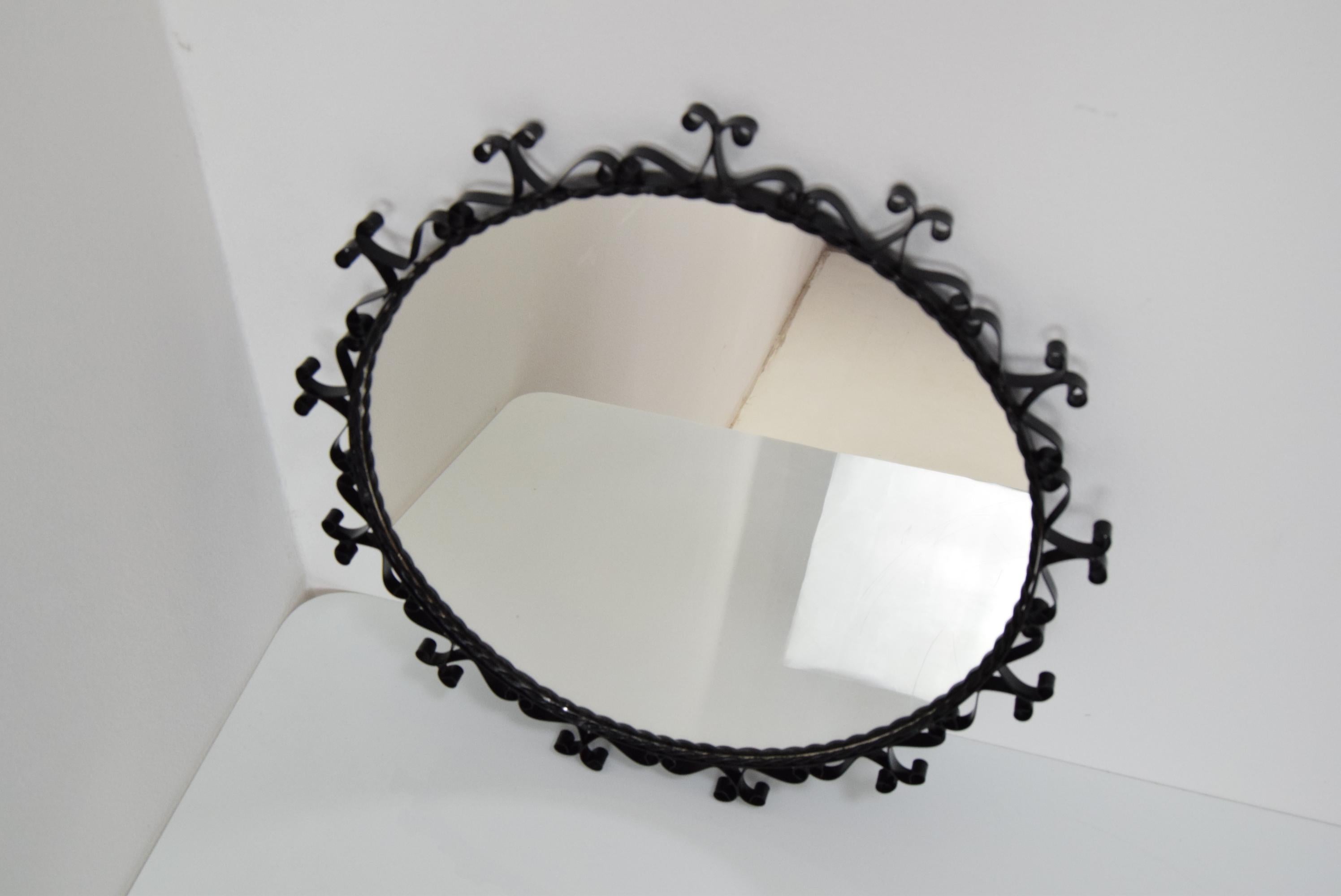 Mid-Century Wall Mirror, 1960's In Good Condition For Sale In Praha, CZ