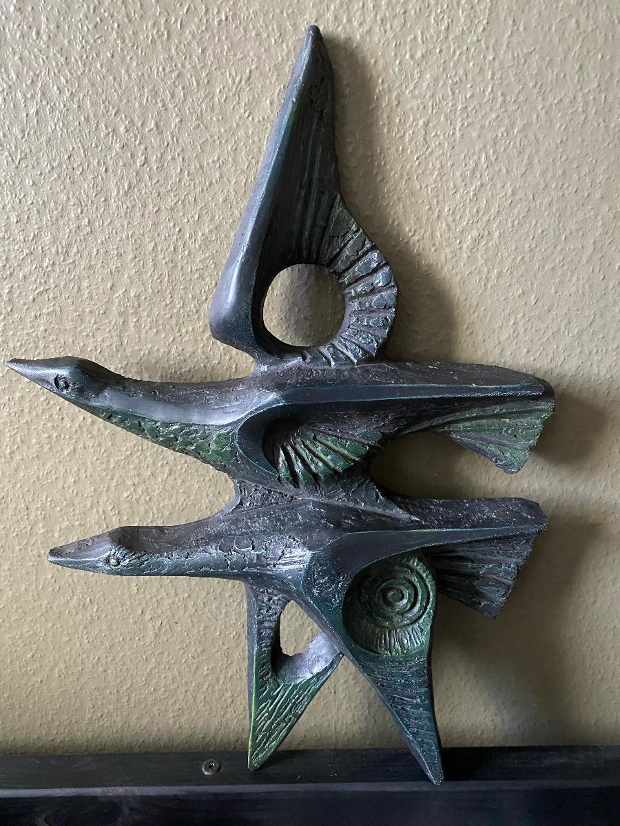 Mid-Century Modern Mid-Century Wall Mounted Birds Sculpture For Sale