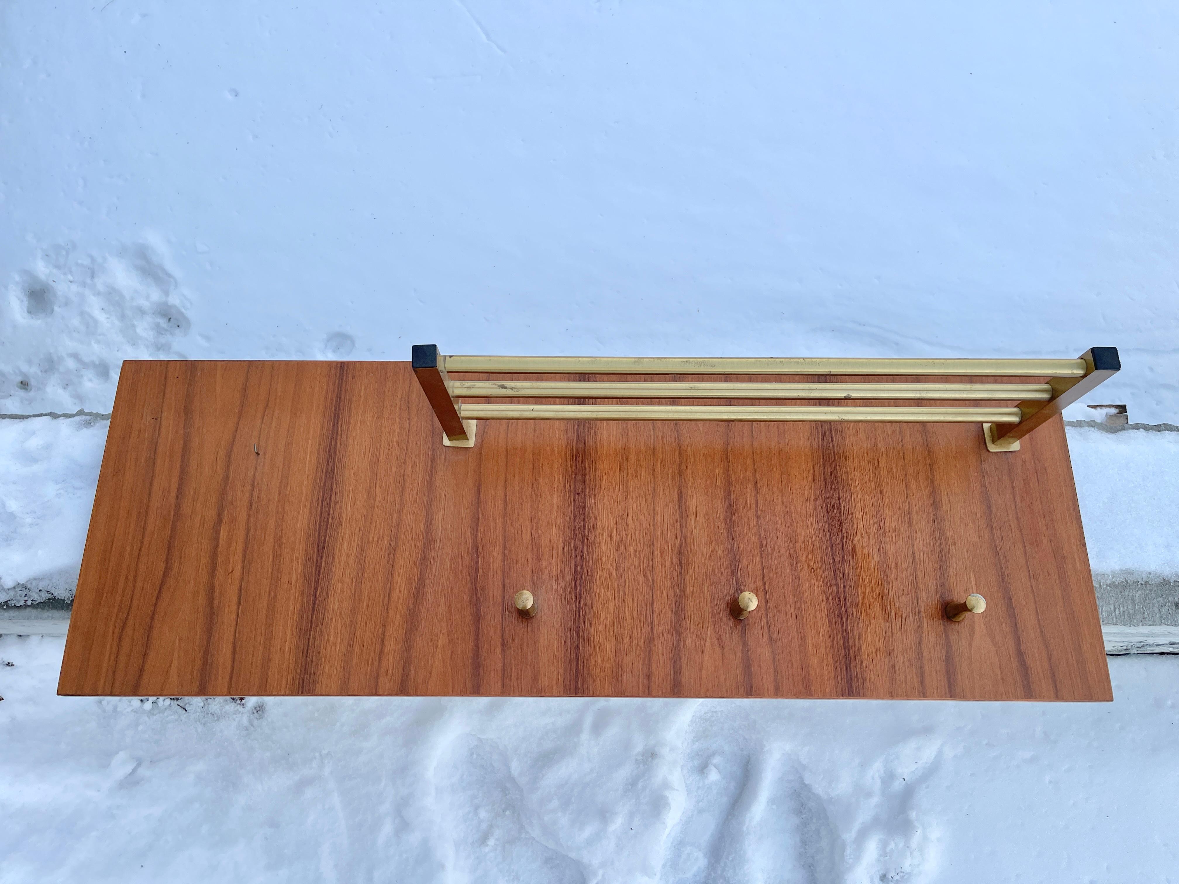 Perchero de pared de mediados de siglo Estadounidense en venta