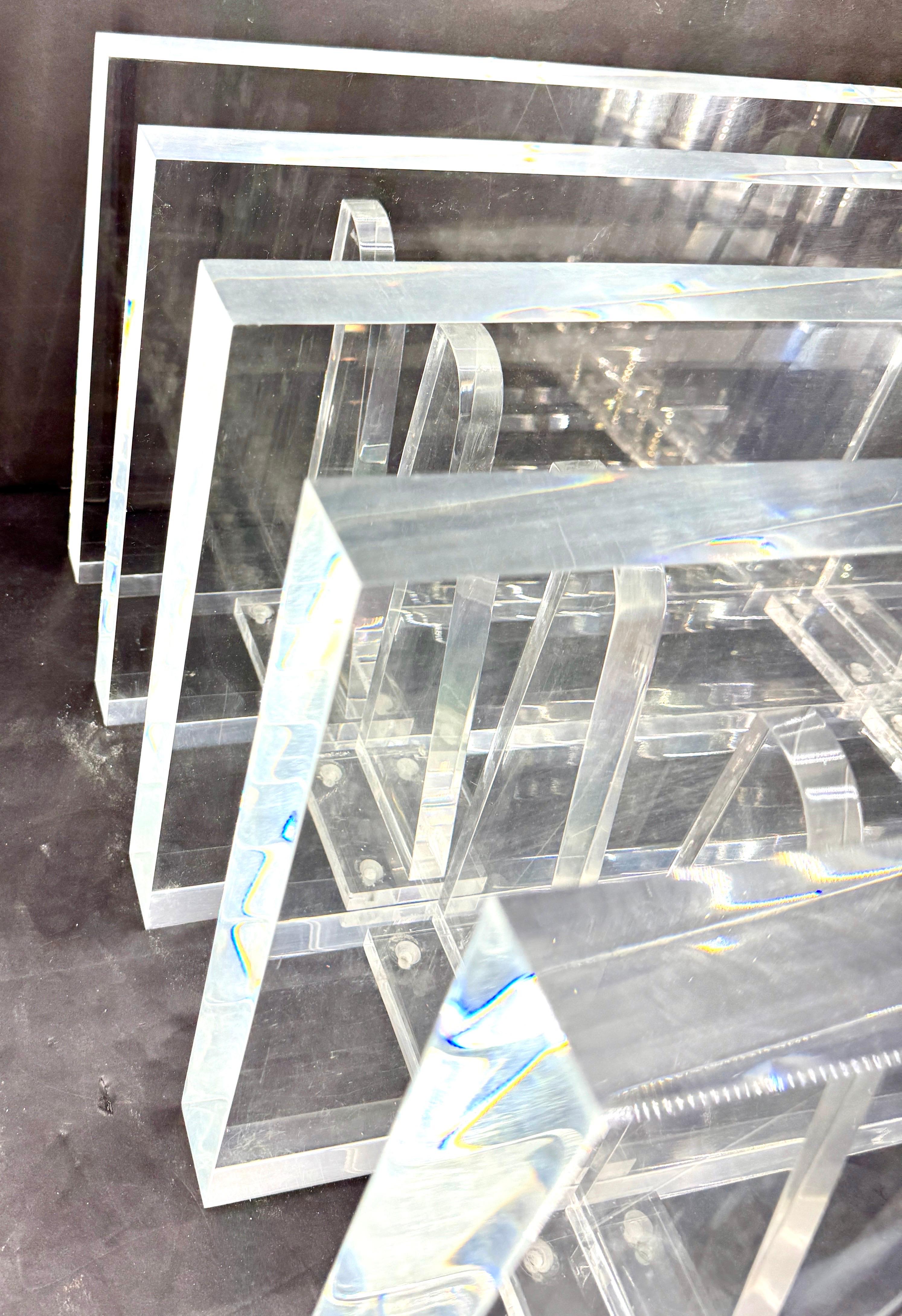 Mid-Century Wall Mounted Floating Lucite Shelves, France 1980’s For Sale 2