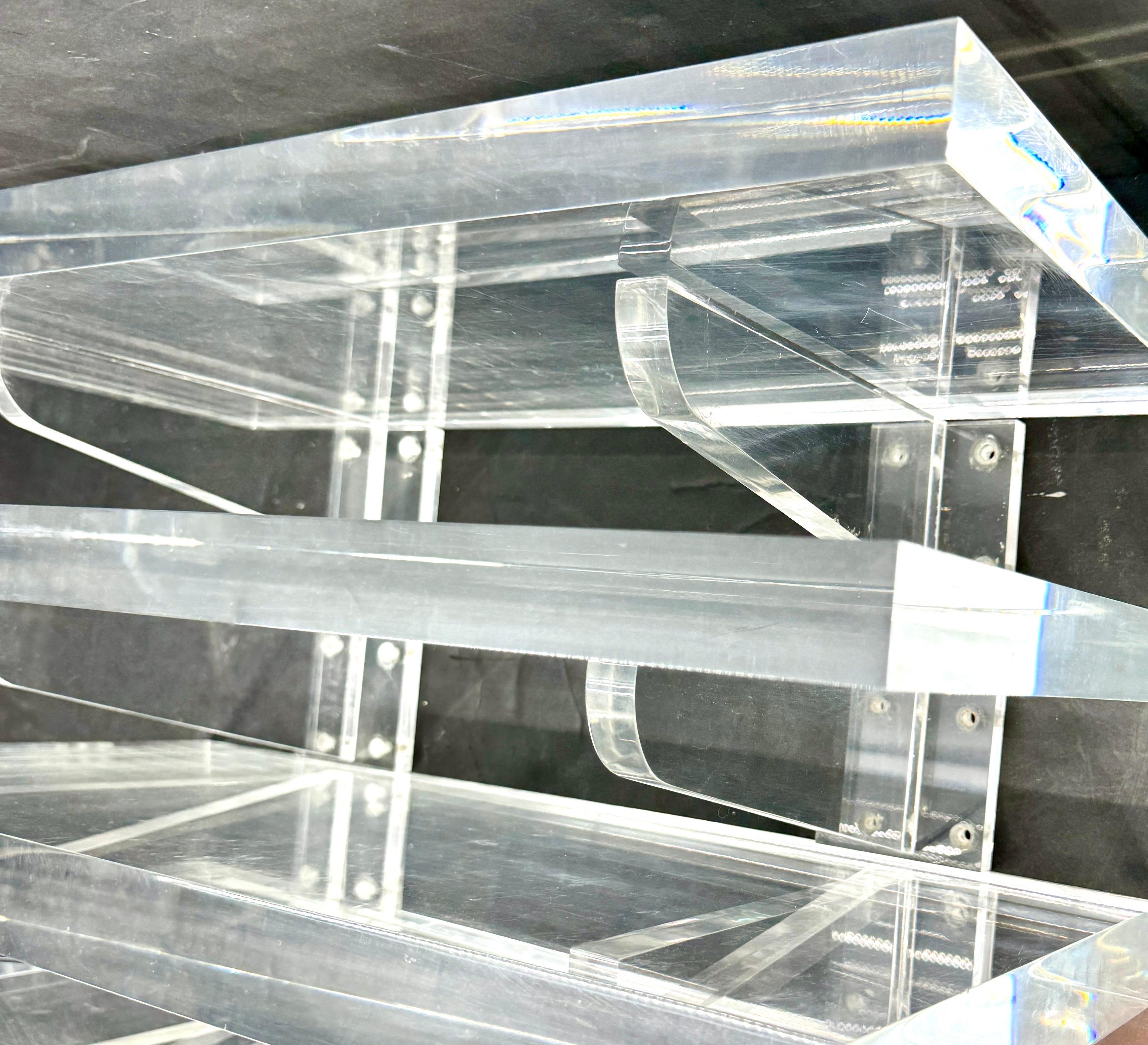Mid-Century Wall Mounted Floating Lucite Shelves, France 1980’s For Sale 9