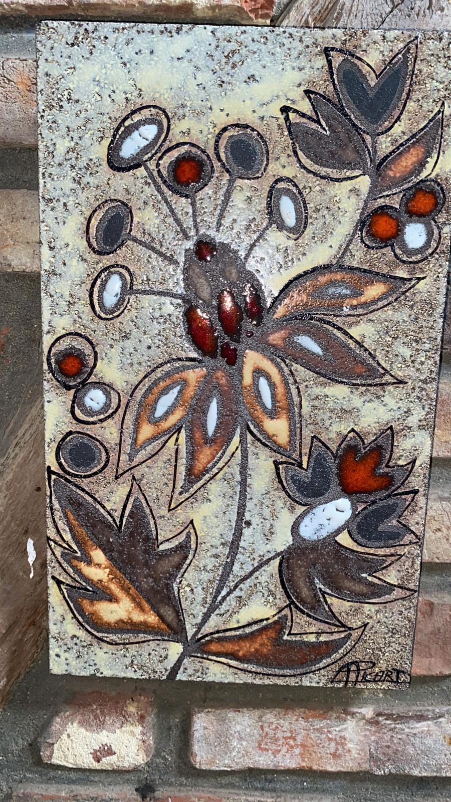 Picard Vallauris, Keramik-Wandtafel mit Blumen aus der Mitte des Jahrhunderts im Angebot 2