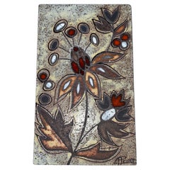 Picard Vallauris, Keramik-Wandtafel mit Blumen aus der Mitte des Jahrhunderts