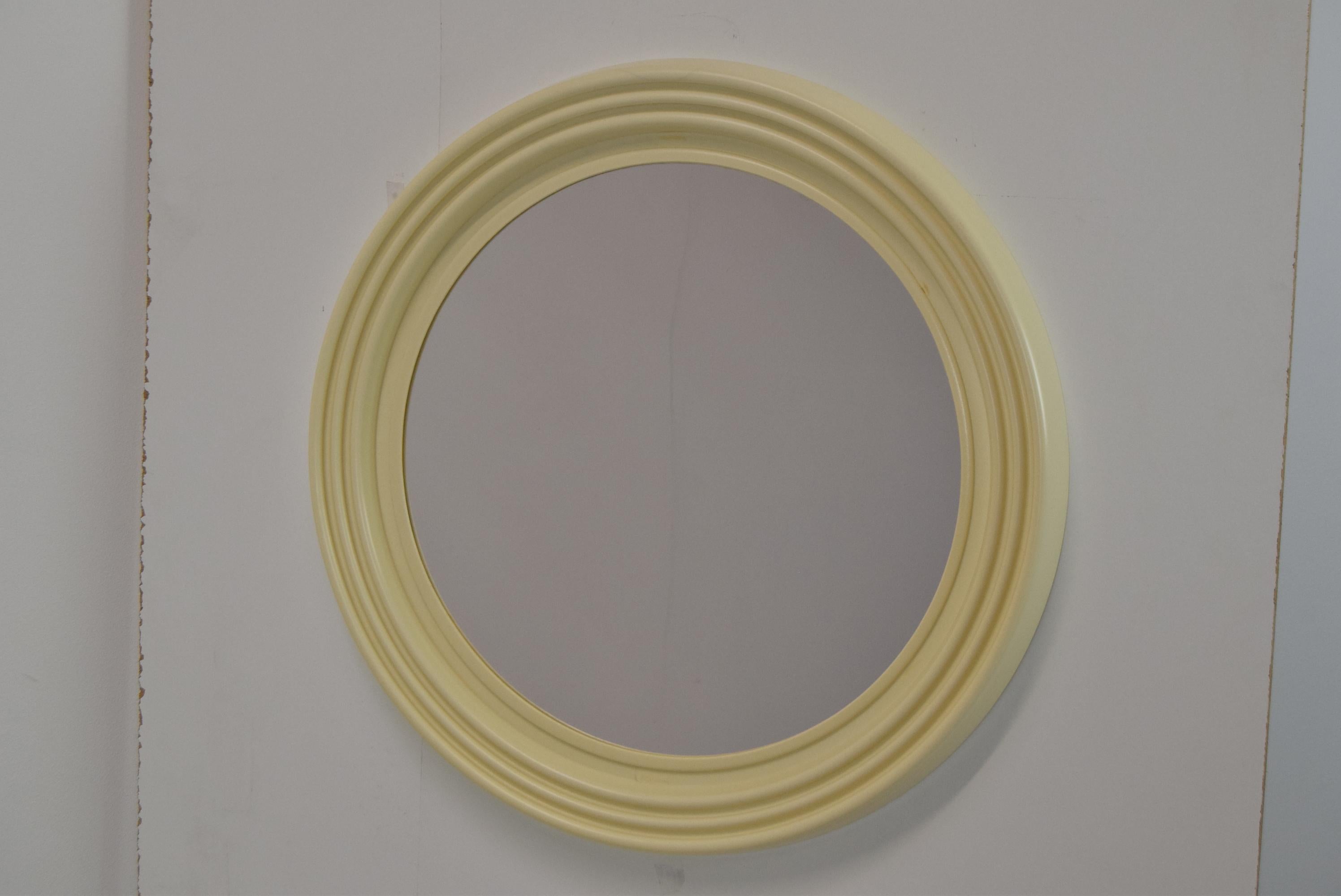 Mid-Century Wall Round Mirror, 1960's For Sale 2