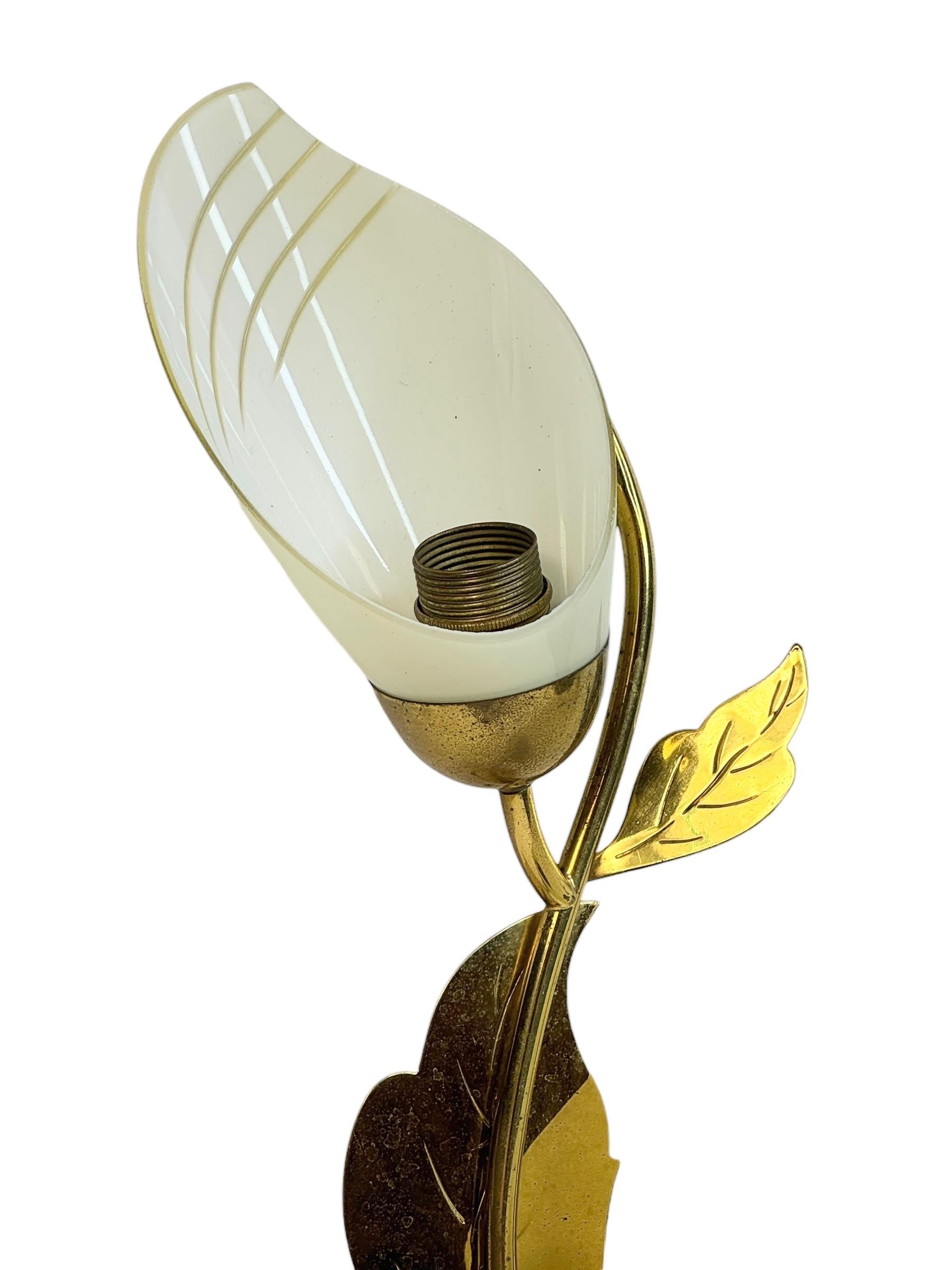 Allemand Mid-Century Wall Sconce attributed  München Werkstätten, Munich Germany 1950 en vente