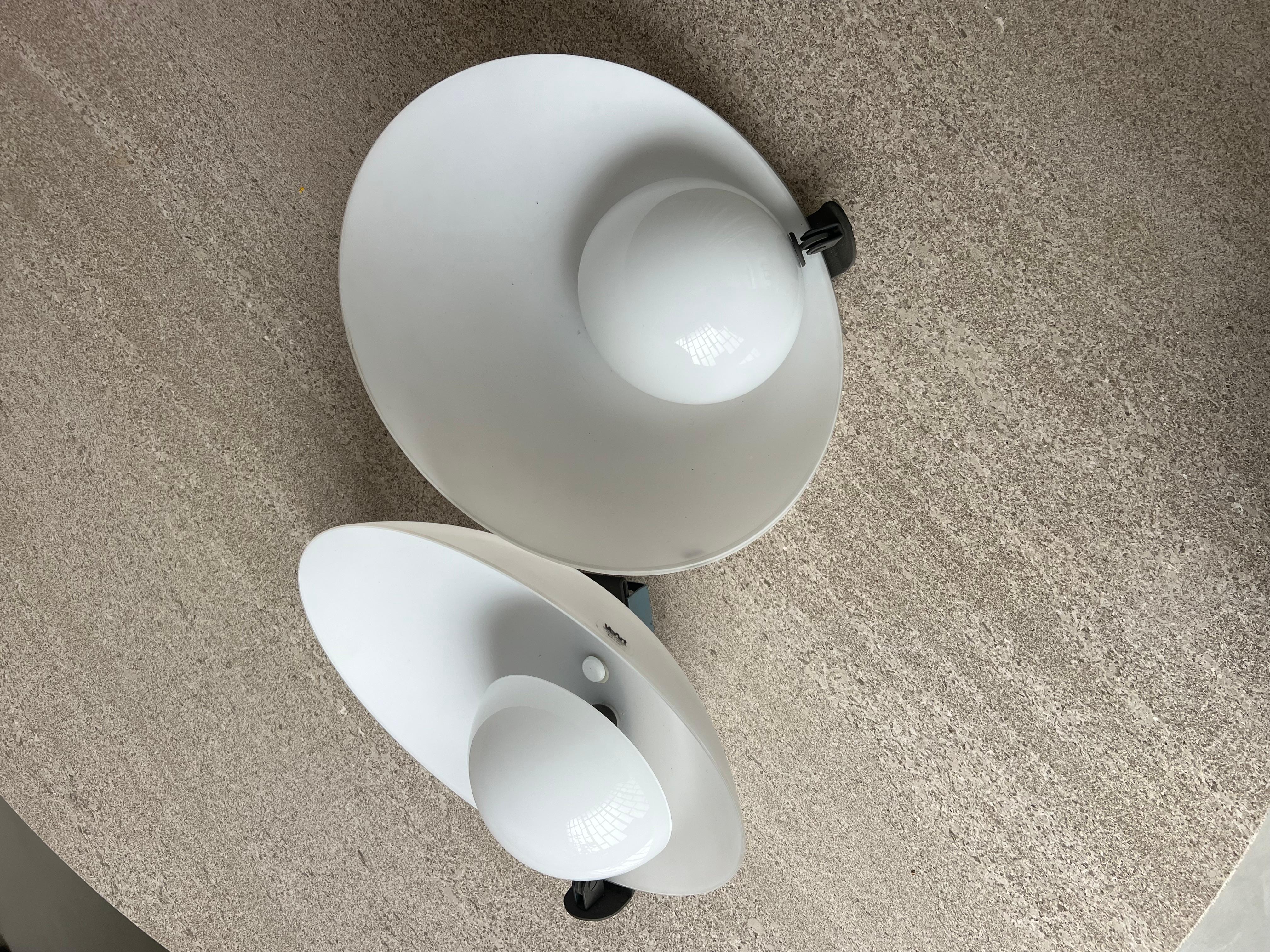 Mid-Century Modern Mid Century Wall Sconces - Appliques in Glass by VeArt, Murano 1970's For Sale
