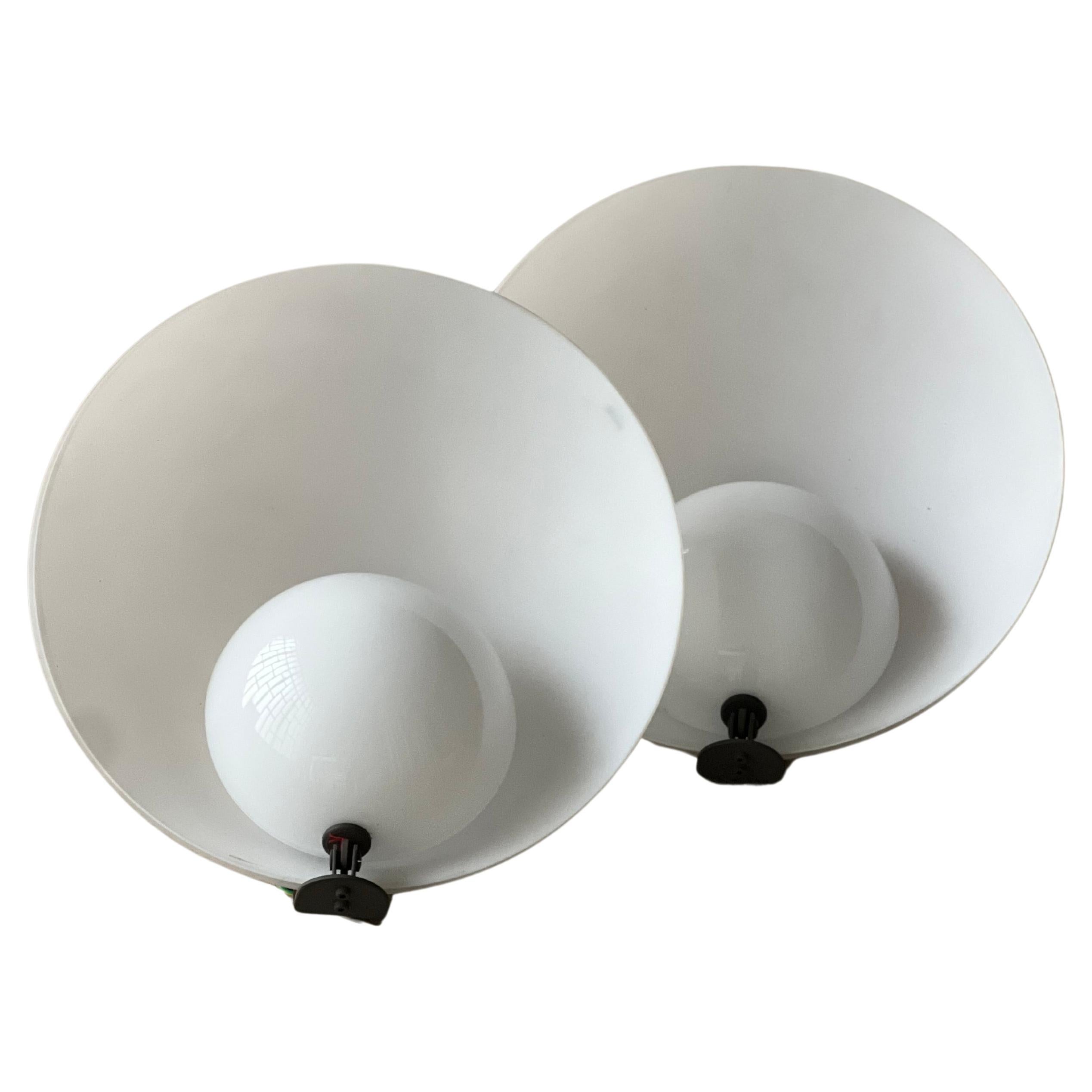 Mid Century Wall Sconces - Appliques in Glass by VeArt, Murano 1970's