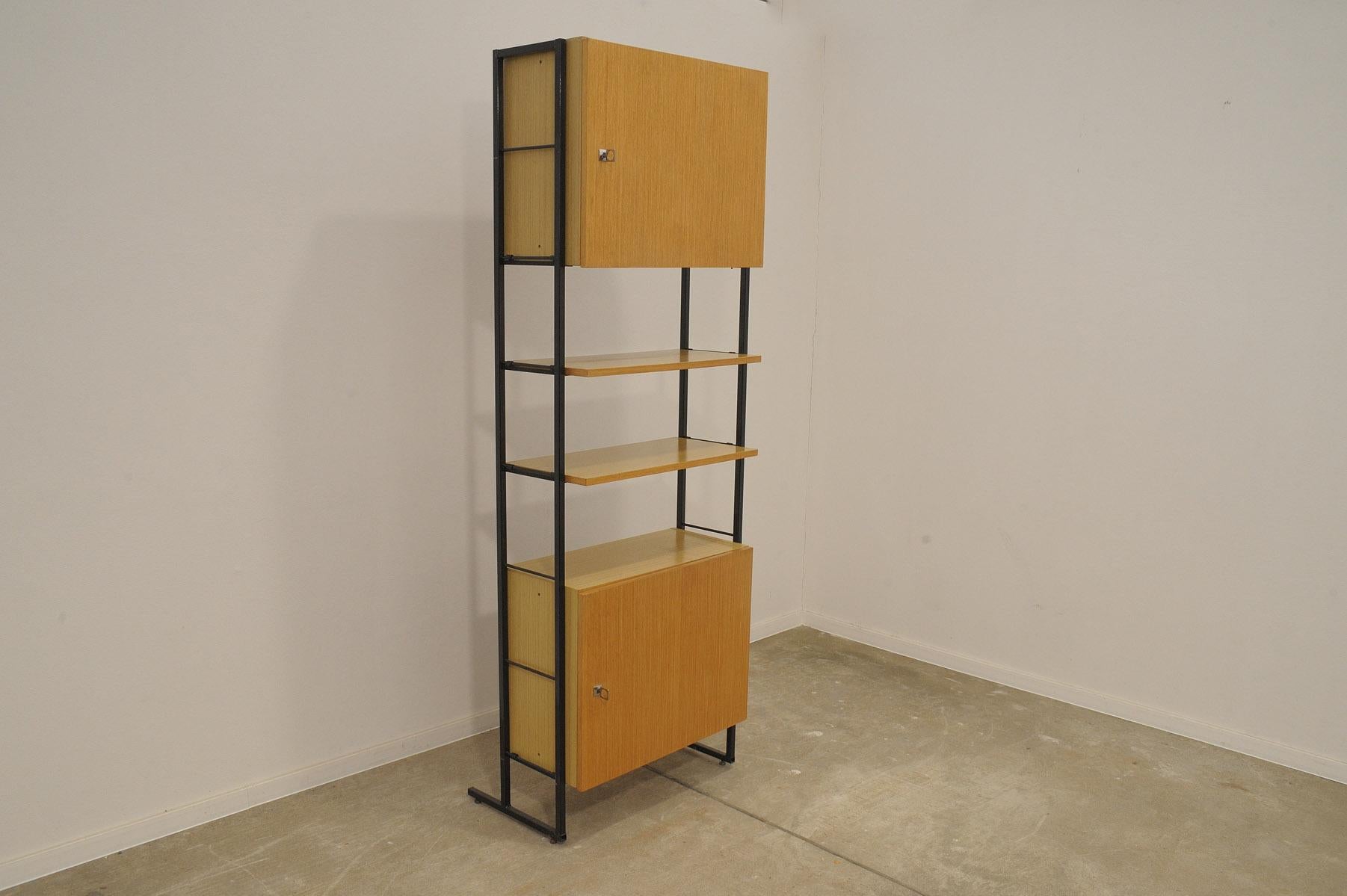 Mid century wall shelf system 1980´s, Czechoslovakia For Sale 1