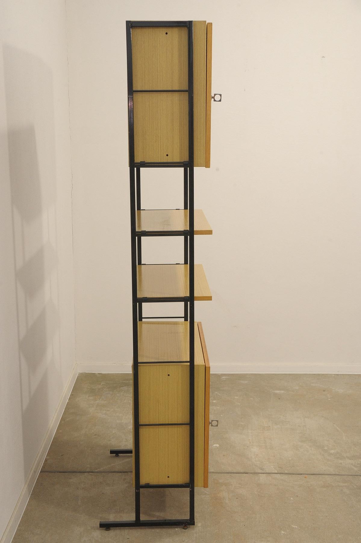 Mid century wall shelf system 1980´s, Czechoslovakia For Sale 2