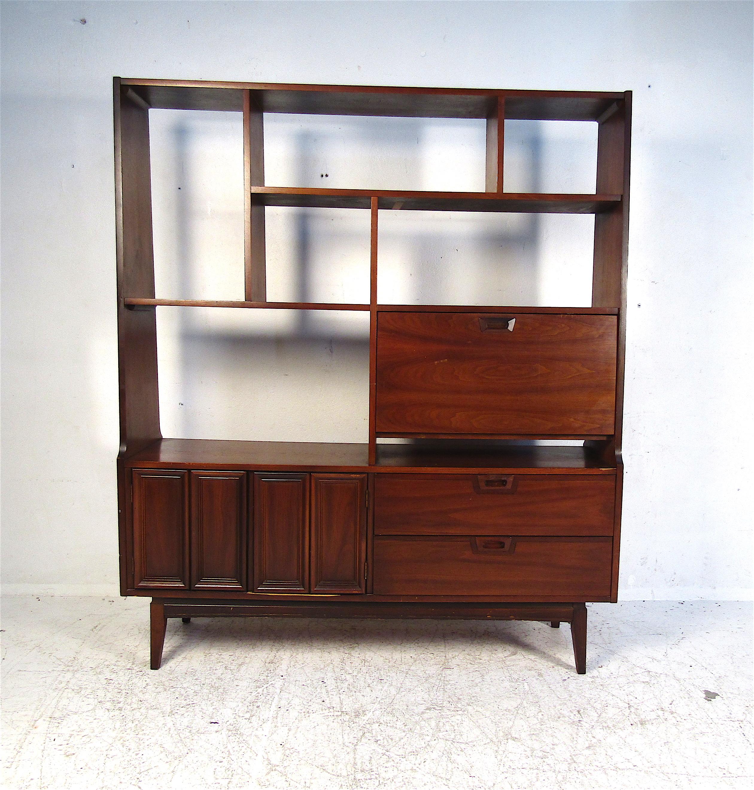 Stylish midcentury free-standing wall unit with shelving. Please confirm item location with dealer (NJ or NY).