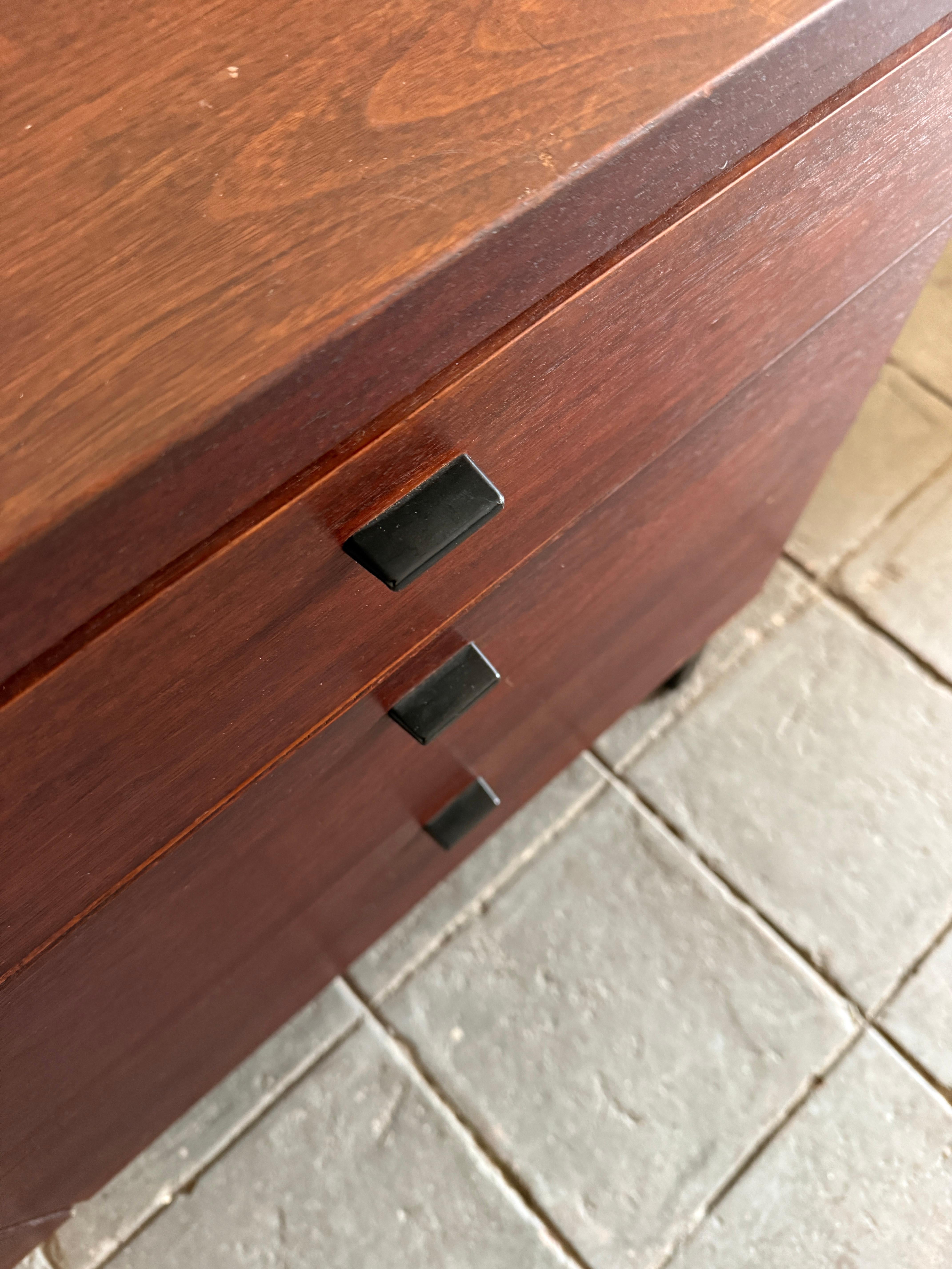 Walnut Mid century walnut 9 drawer dresser by Jack Cartwright for Founders