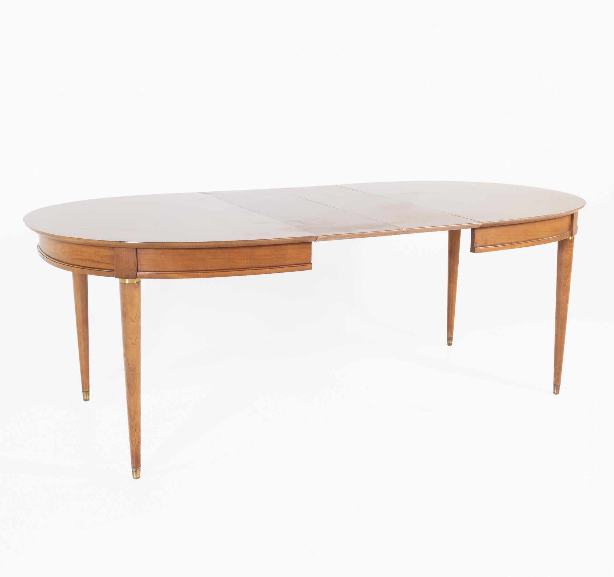 Lane First Edition Cherry and Brass Expanding Dining Table with 3 Leaves For Sale 5