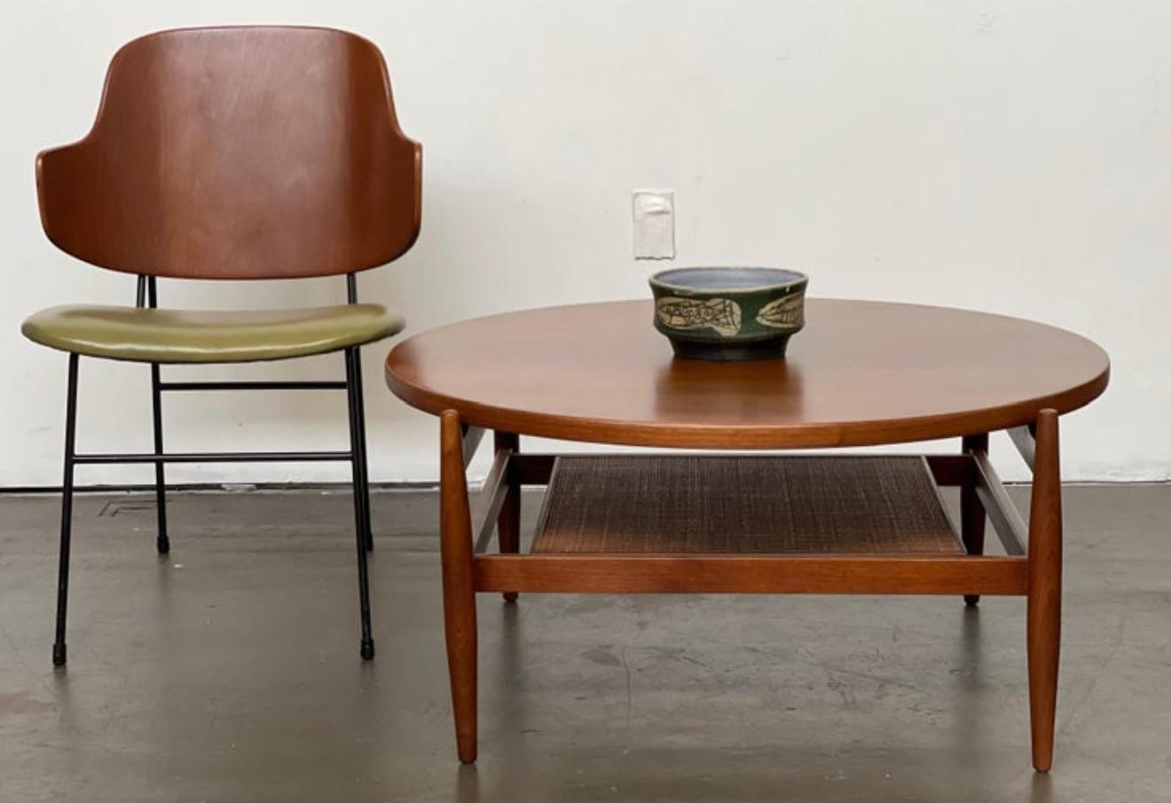 American Mid Century Walnut and Cane Floating Round Cocktail Table by Jens Risom