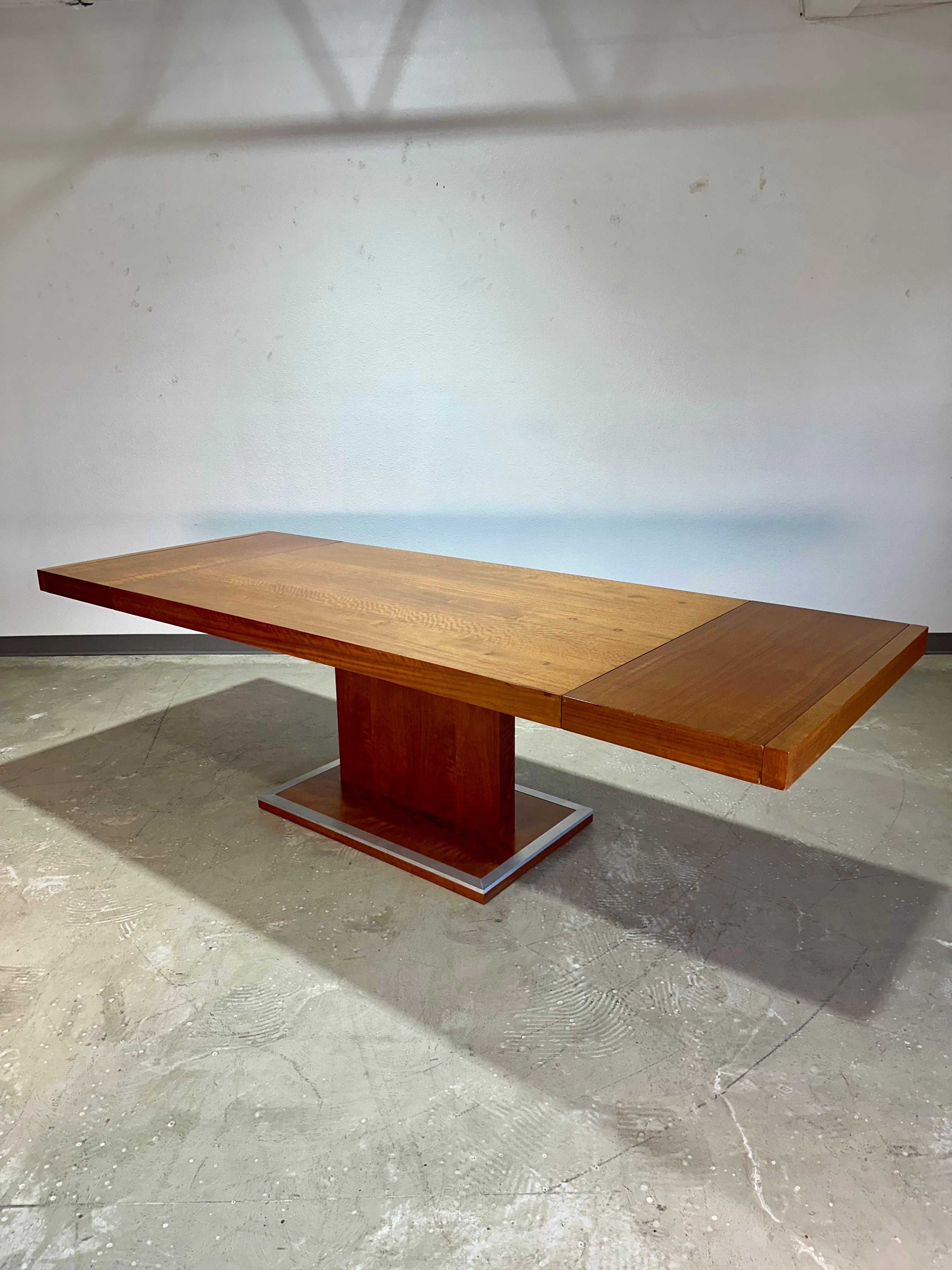 Mid Century Walnut and Chrome Patterns 23 Dining Table by Founders In Good Condition For Sale In Lutz, FL