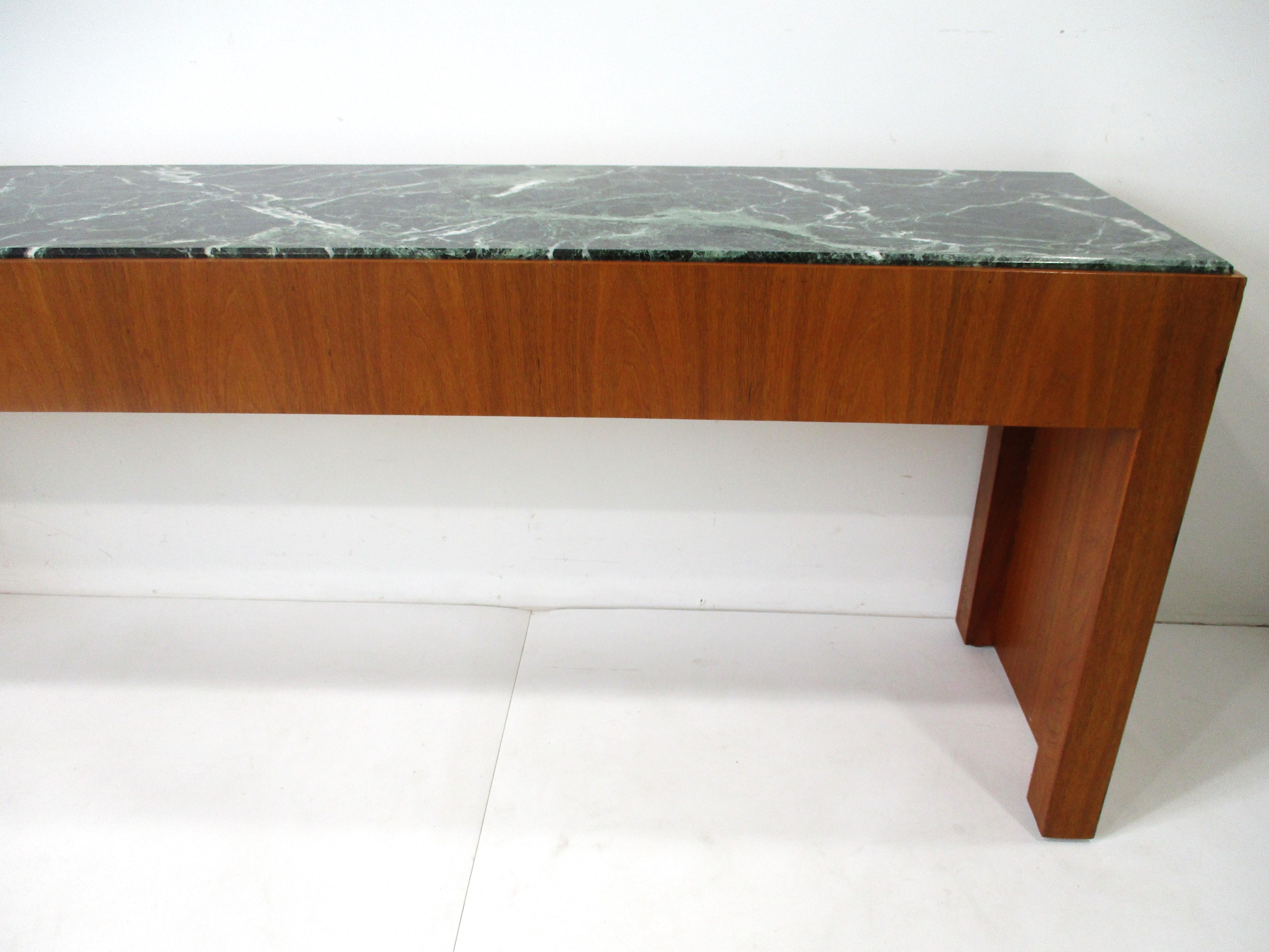 Mid Century Walnut and Dark Green Marble Console Table  In Good Condition In Cincinnati, OH