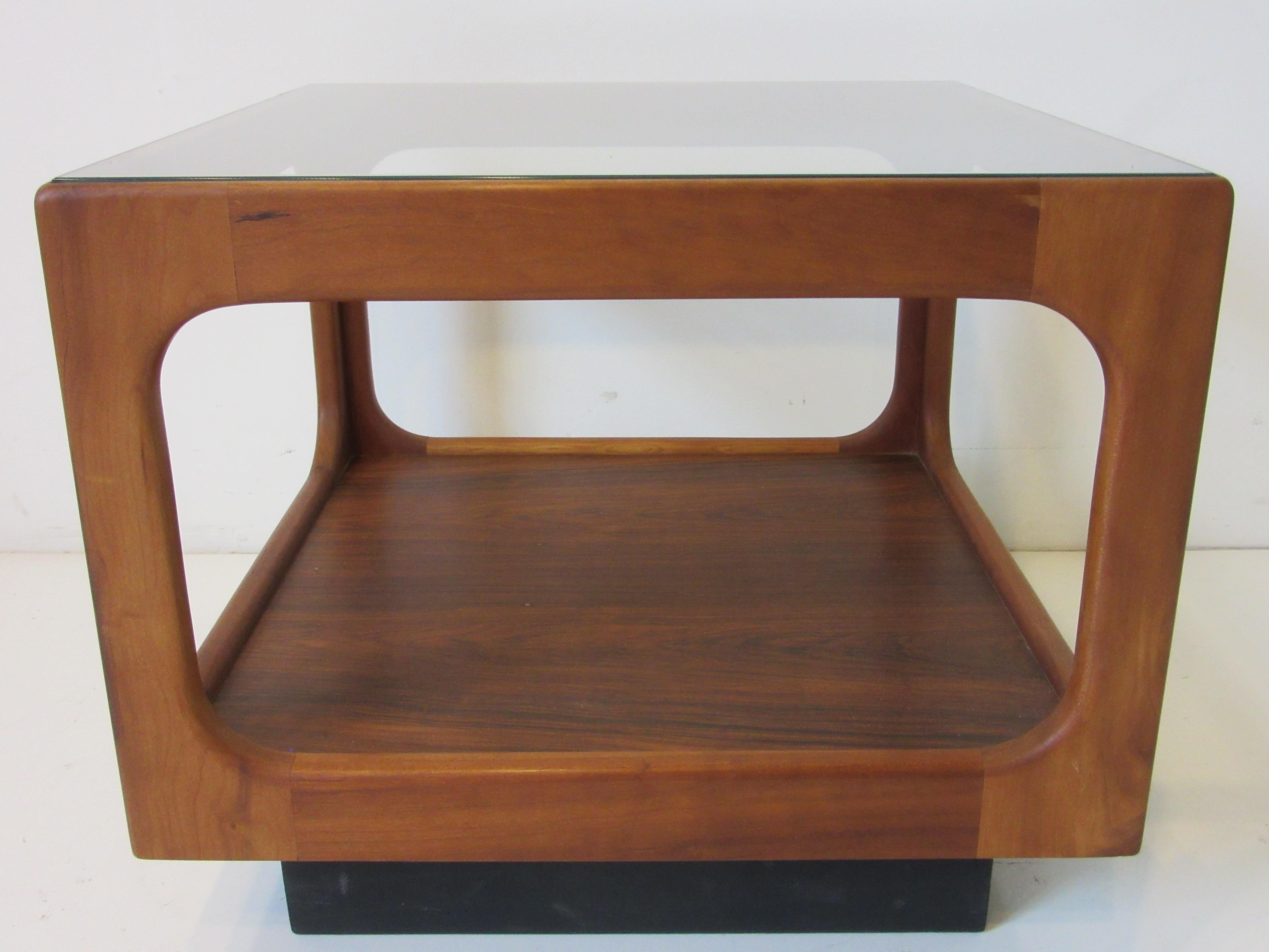 Mid Century Walnut and Glass Cube Side Table In Good Condition In Cincinnati, OH