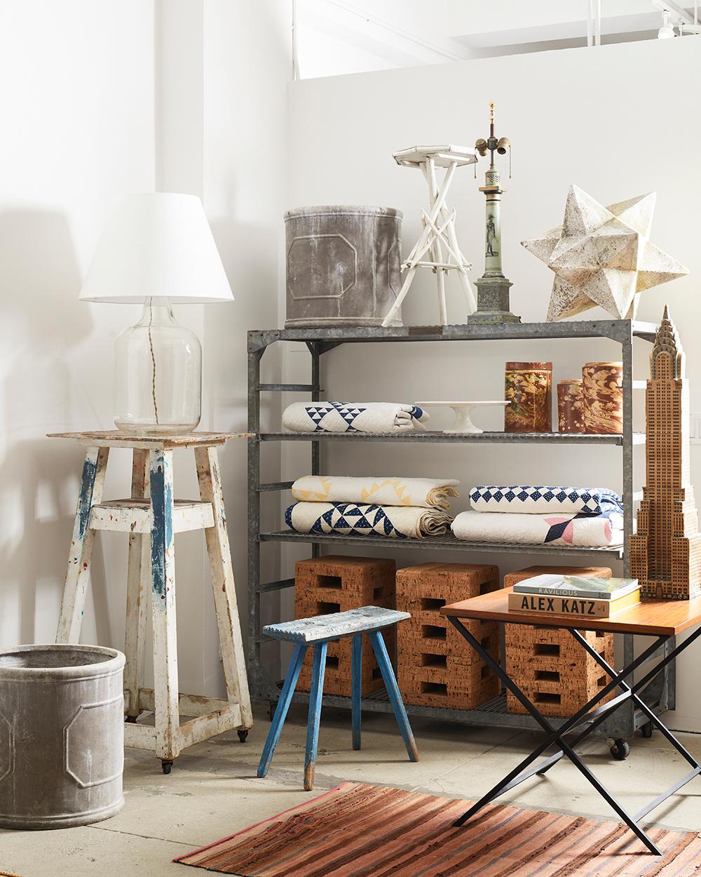 Table en noyer et fer du milieu du siècle en vente 2