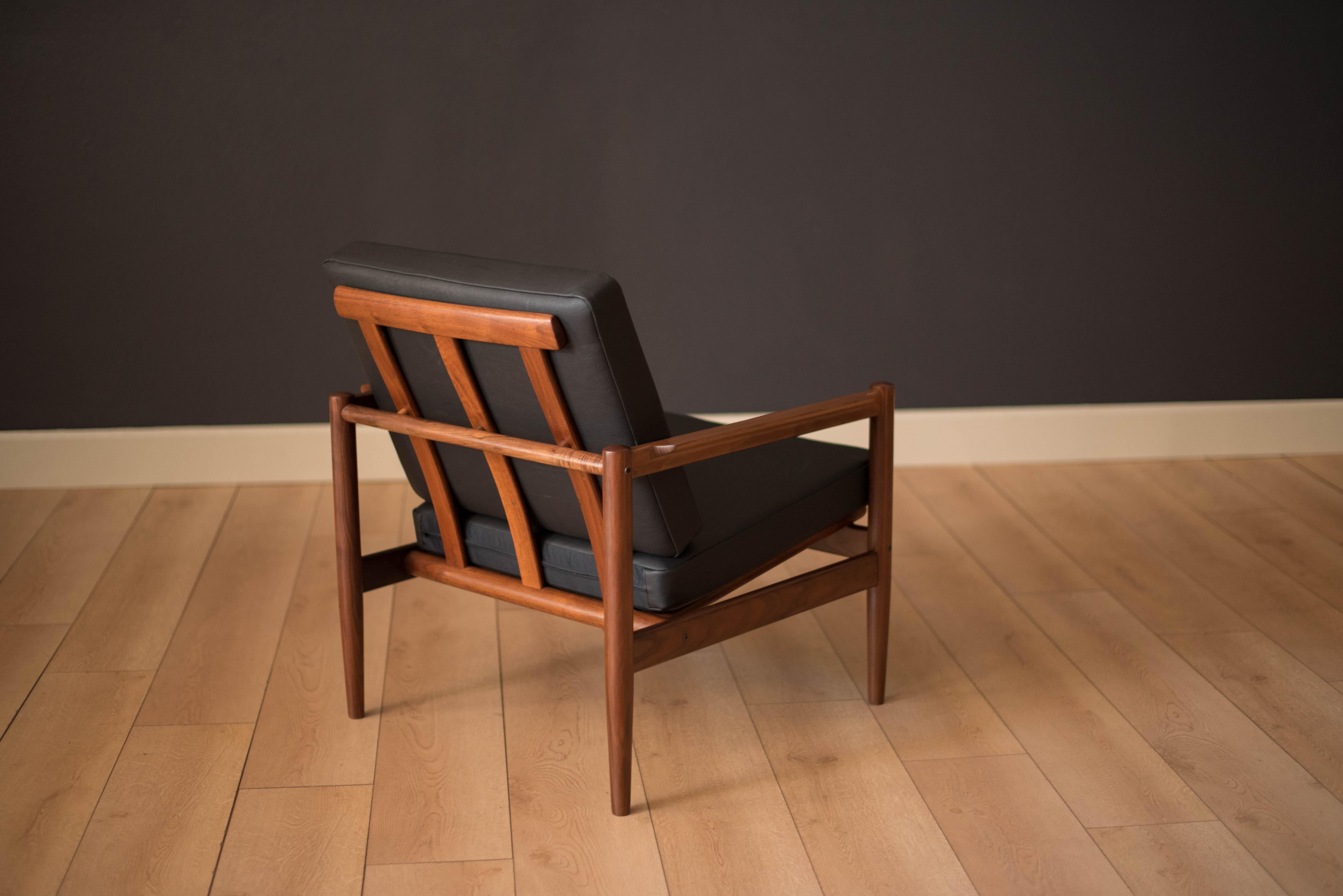 Mid Century Walnut and Leather Lounge Chair by Børge Jensen & Sonner 3