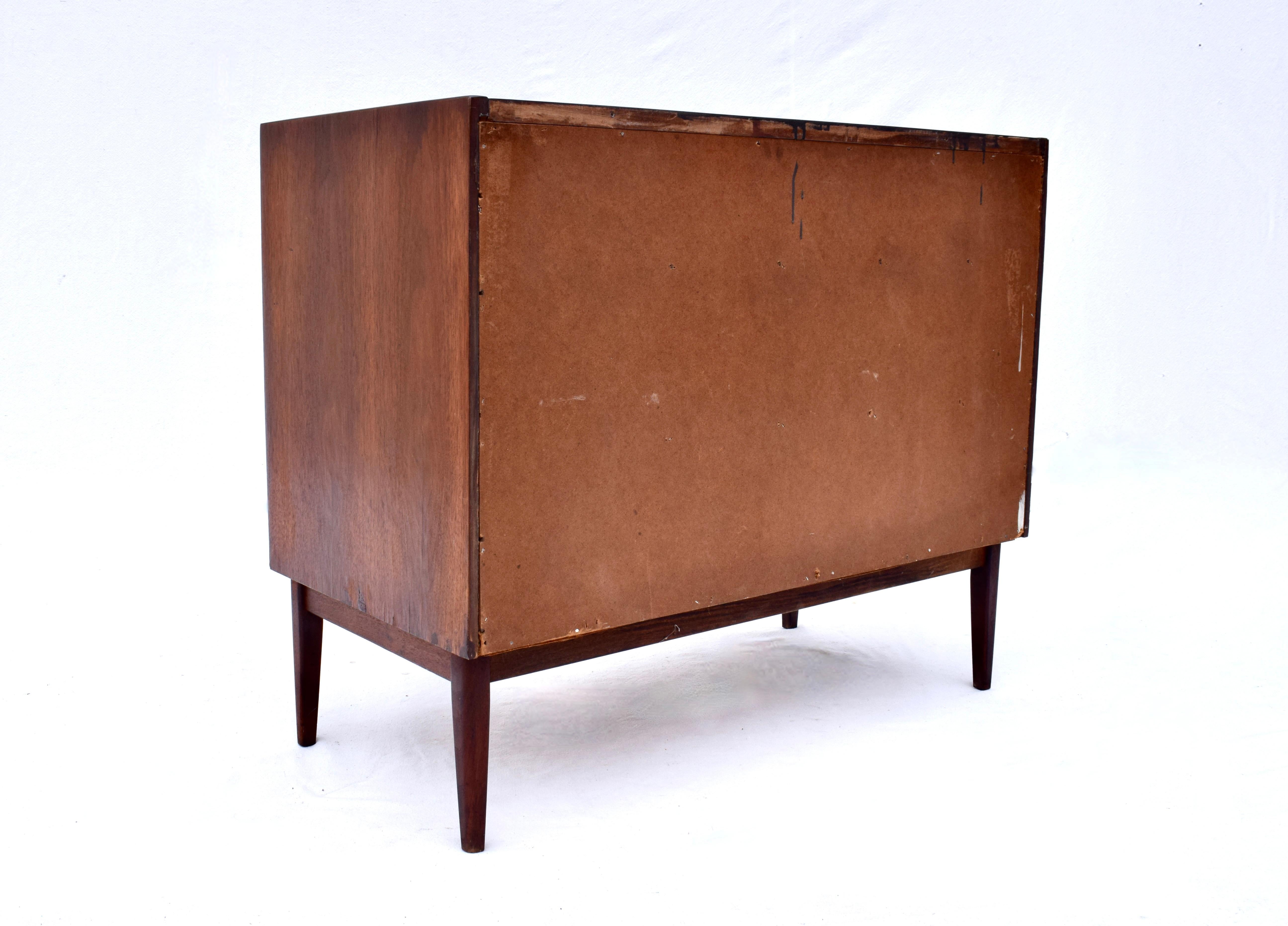 Cassapanca da scapolo in noce del Mid Century di Jack Cartwright per Founder's Furniture in vendita 3