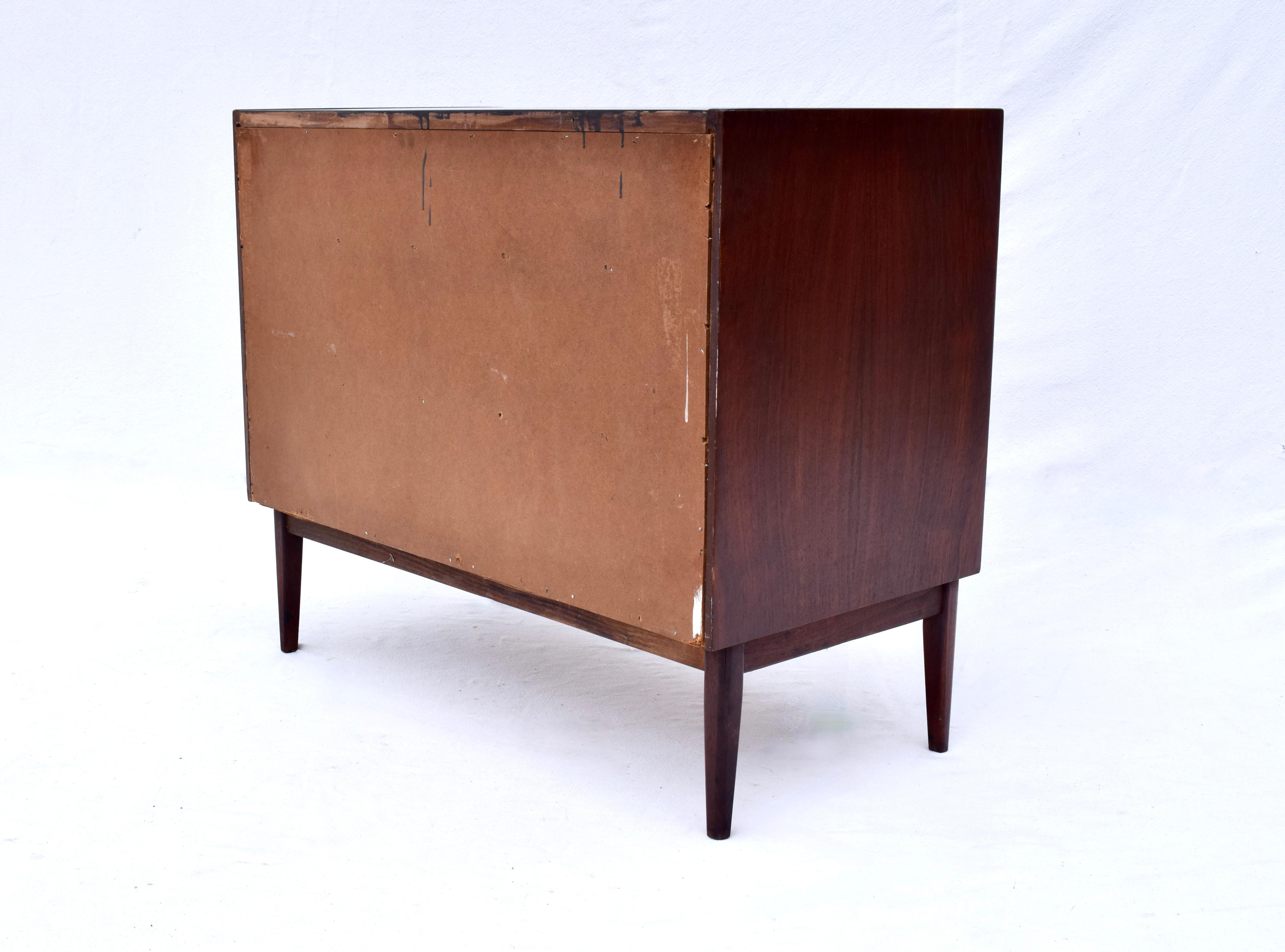 Cassapanca da scapolo in noce del Mid Century di Jack Cartwright per Founder's Furniture in vendita 5