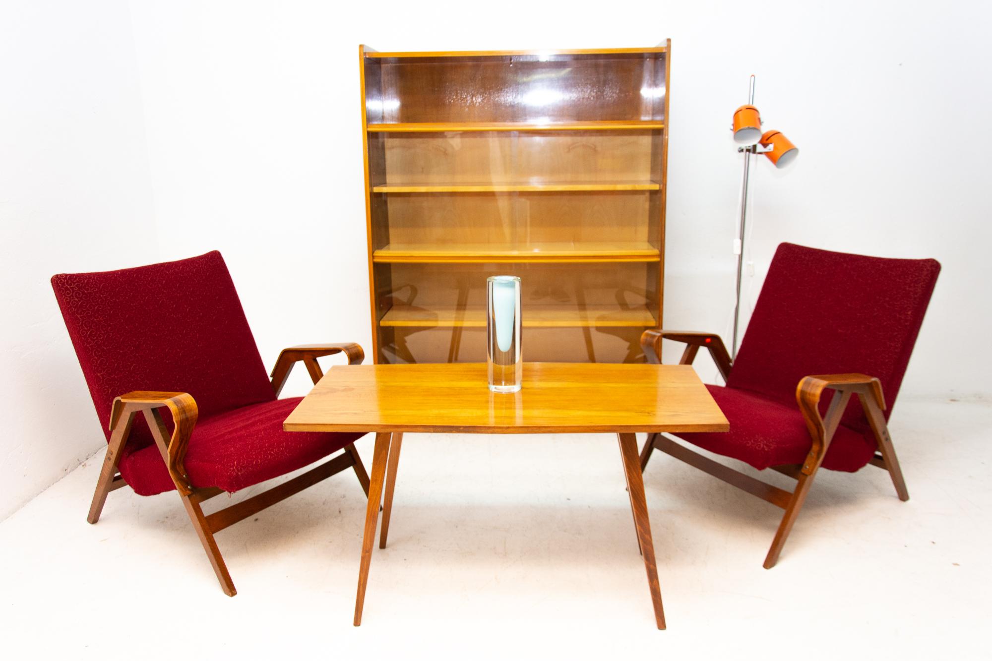 Mid century vintage bookcase from the 1960´s. It was designed by František Jirák and was manufactured by Jitona company in the former Czechoslovakia. Features a simple design, a glazed section with five storage spaces. In Very good condition.